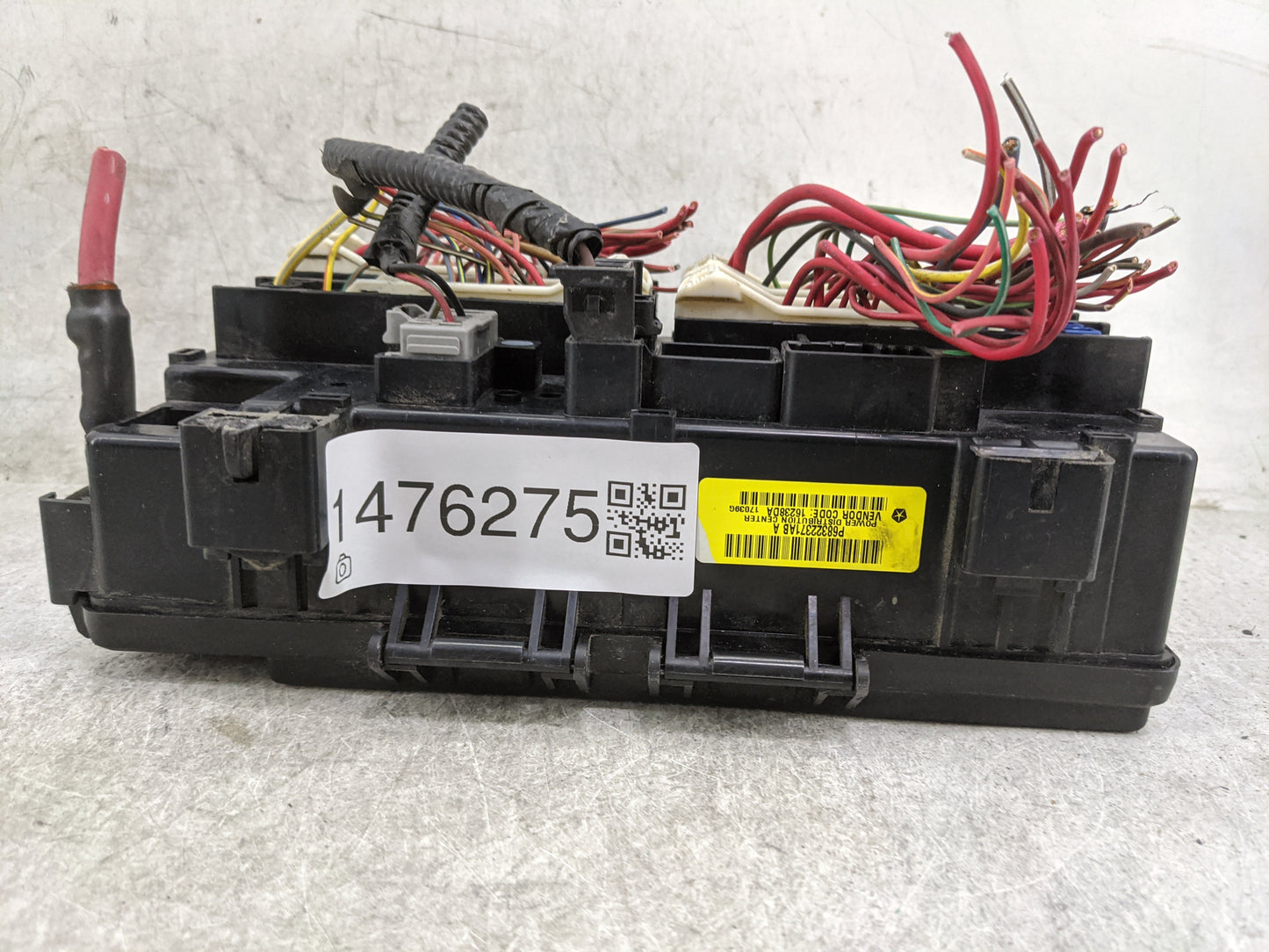2016-2022 Ram 1500 Fusebox Fuse Box Relay Module Tipm P68322371ab - Oemusedautoparts1.com