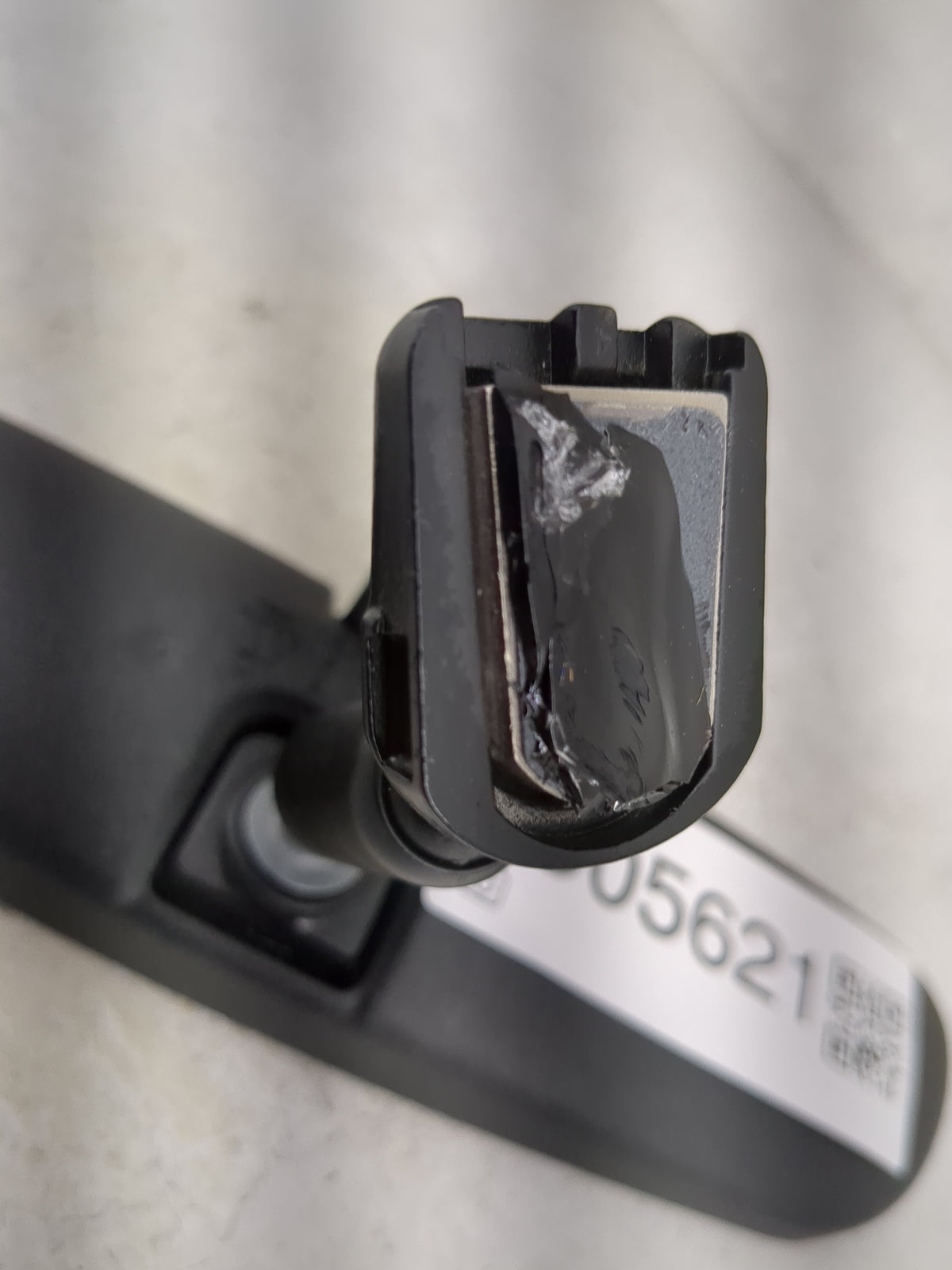 2022 Ram 1500 Interior Rear View Mirror Replacement OEM P/N:E11 045617 E11 015617, E11 025617 Fits OEM Used Auto Parts - Oem