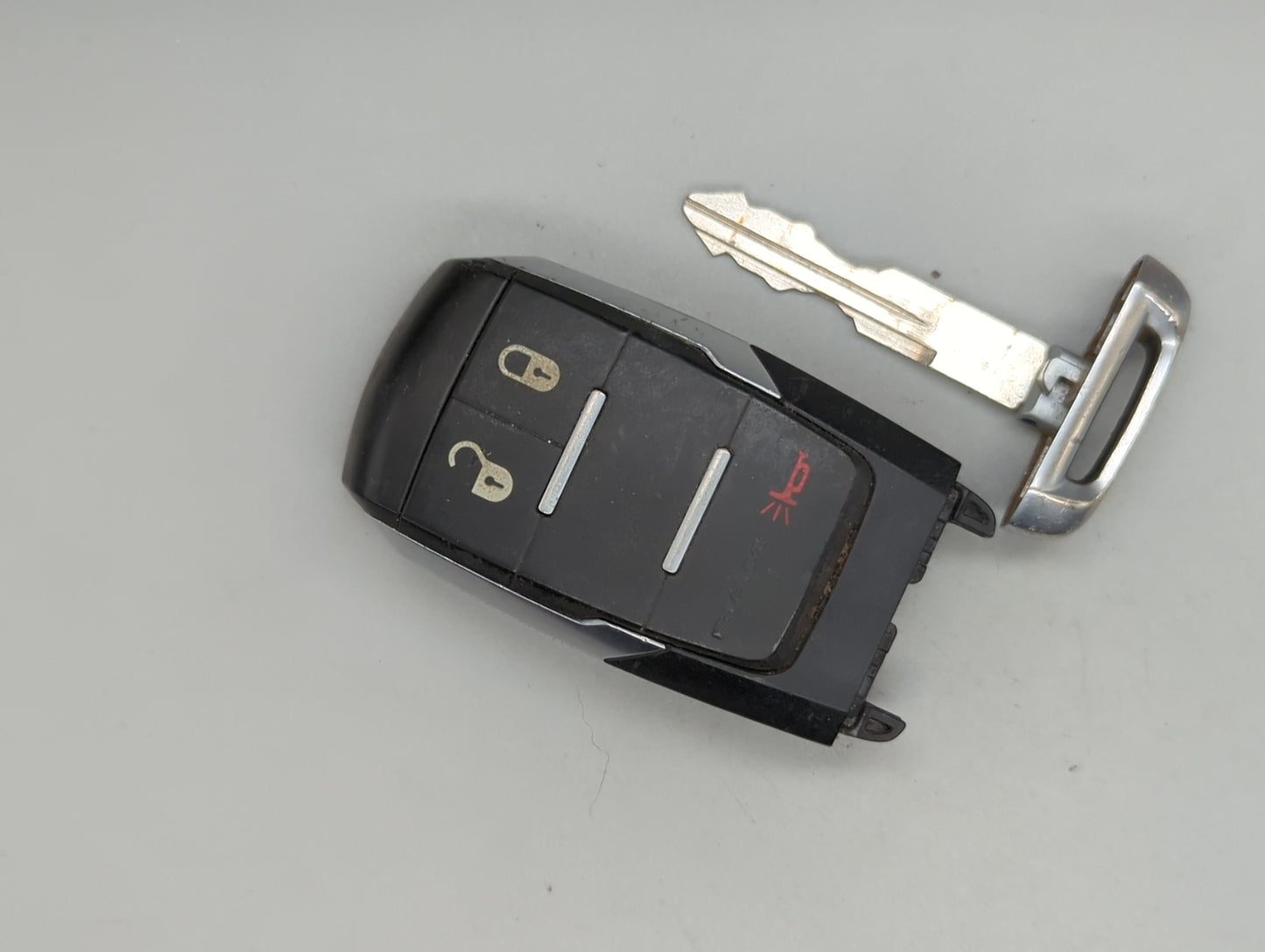Ram 2500 Keyless Entry Remote Fob GQ4-76T 3 buttons - Oemusedautoparts1.com