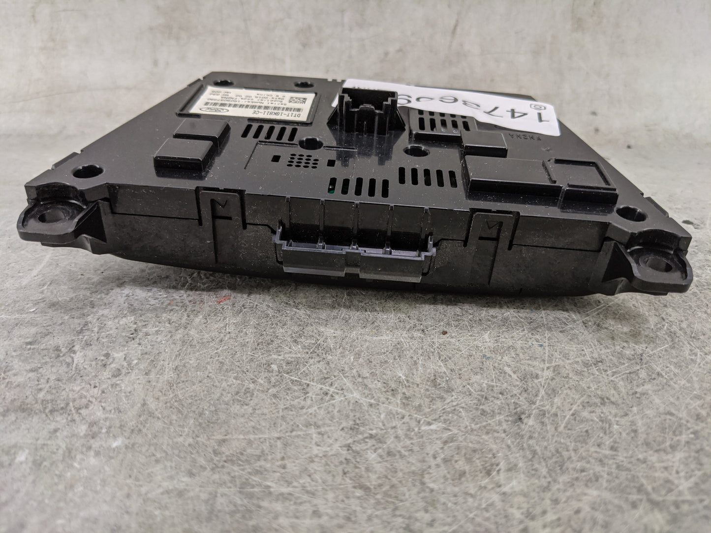 2022 Ram Promaster 2500 Radio Control Panel - Oemusedautoparts1.com