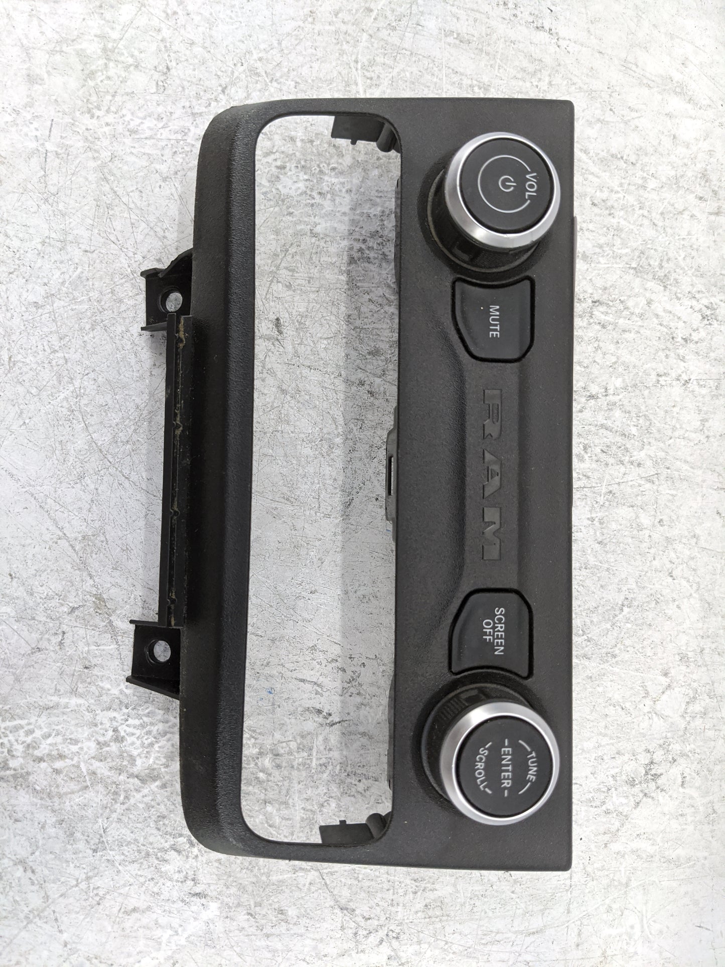 2022 Ram Promaster 2500 Radio Control Panel Black - Oemusedautoparts1.com