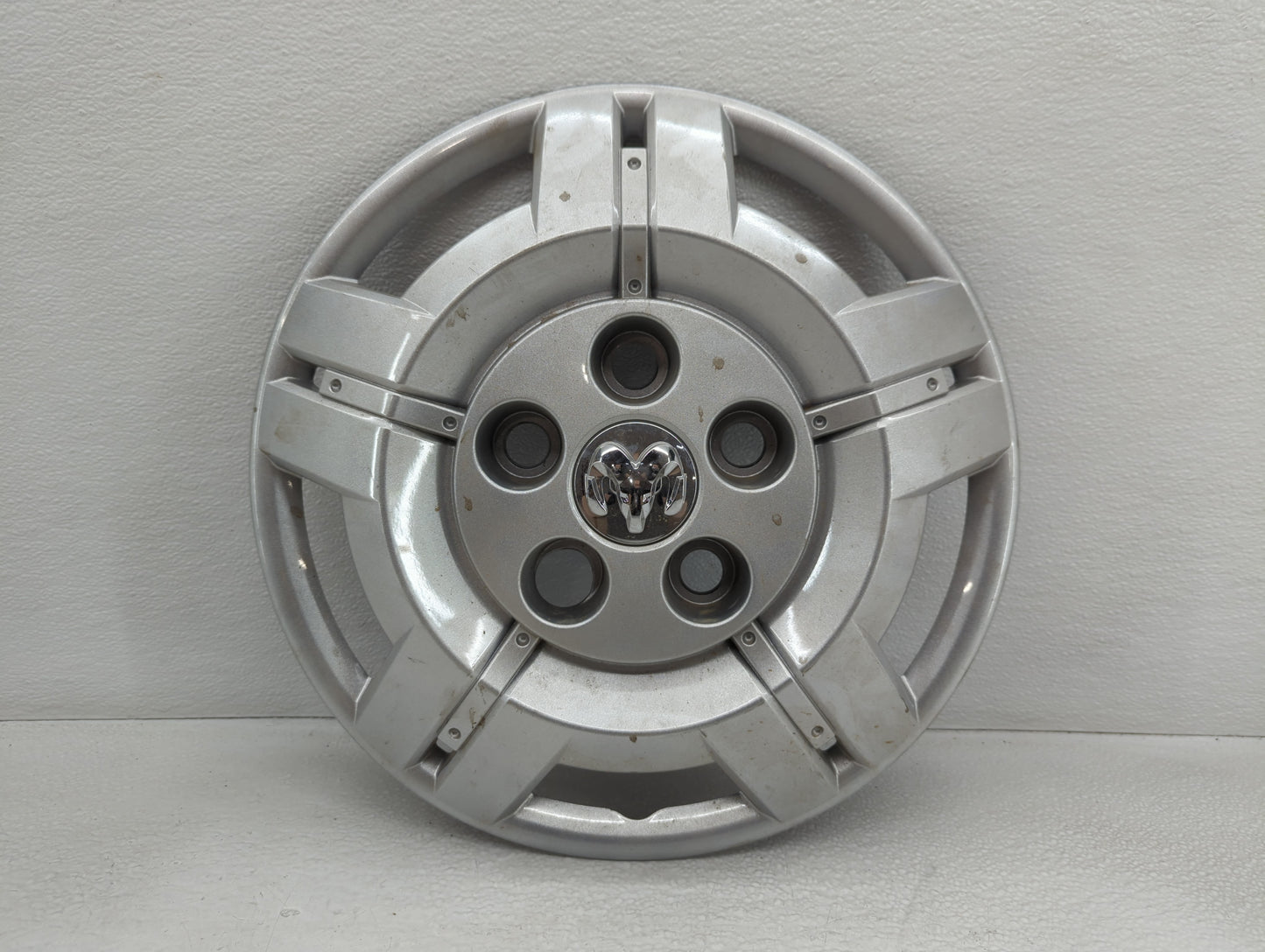2022 Ram Promaster 3500 Rim Wheel Center Cap - Oemusedautoparts1.com