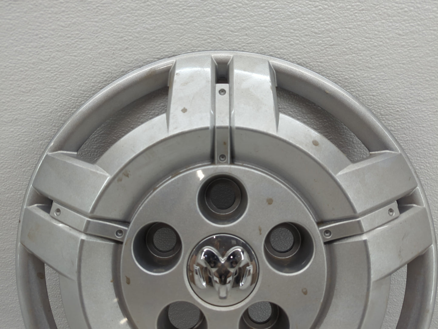 2022 Ram Promaster 3500 Rim Wheel Center Cap - Oemusedautoparts1.com