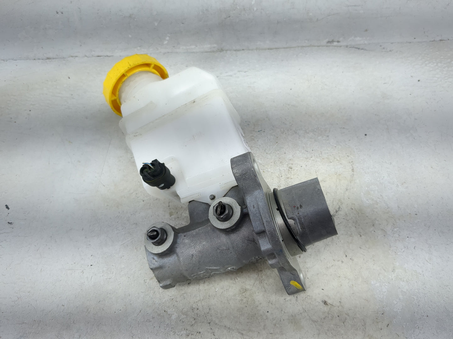 Ram Promaster City Brake Master Cylinder - Oemusedautoparts1.com