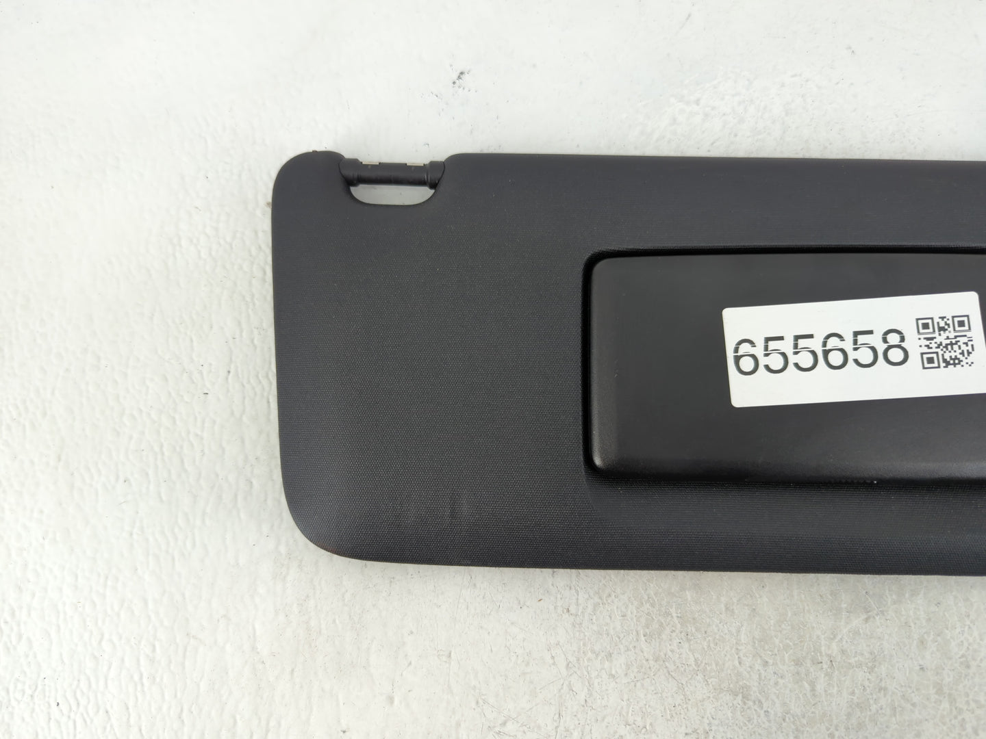 2022 Saturn Sl Sun Visor Shade Replacement Passenger Right Mirror Fits OEM Used Auto Parts - Oemusedautoparts1.com