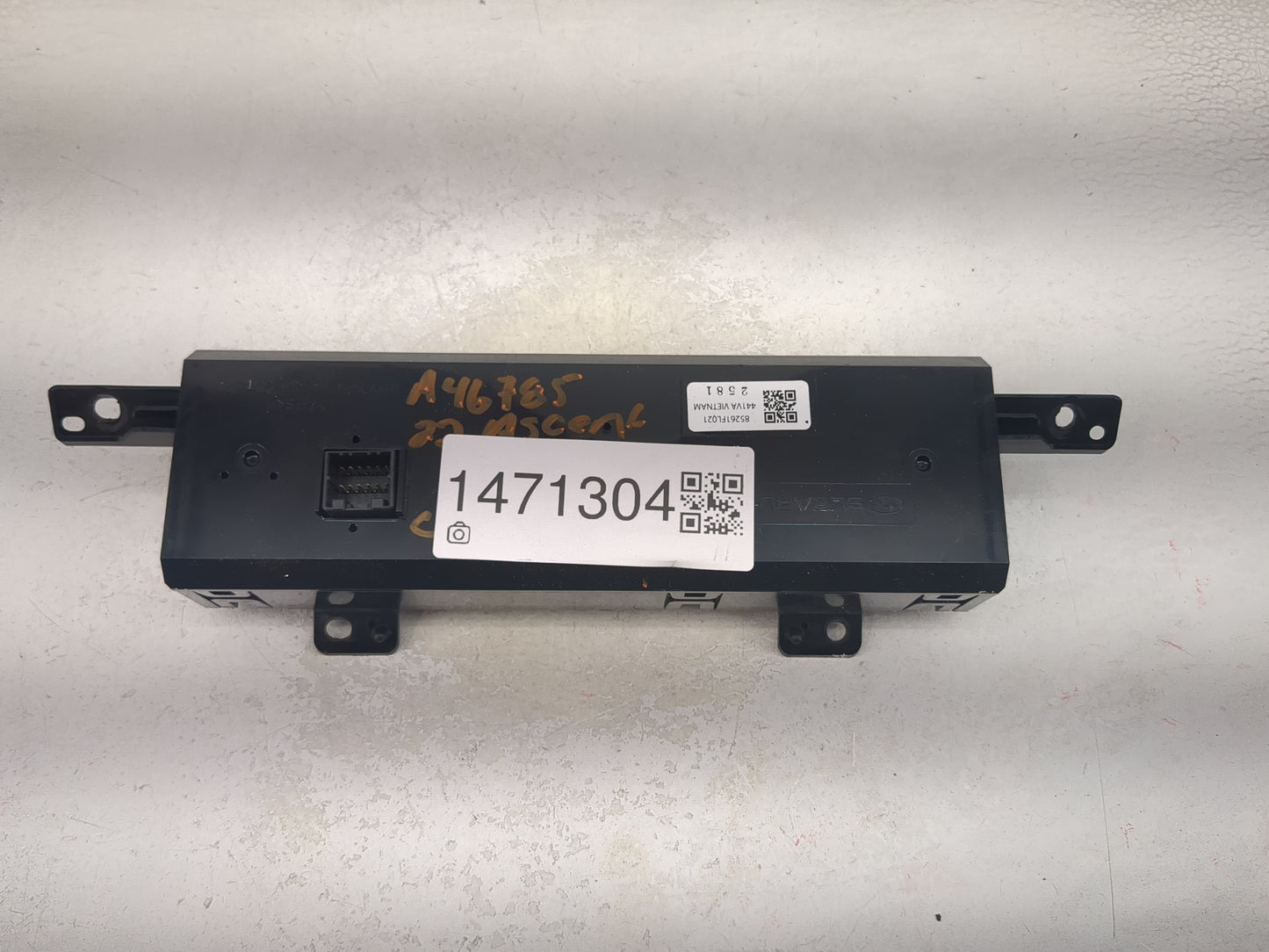 2022 Subaru Ascent Information Display Screen - Oemusedautoparts1.com
