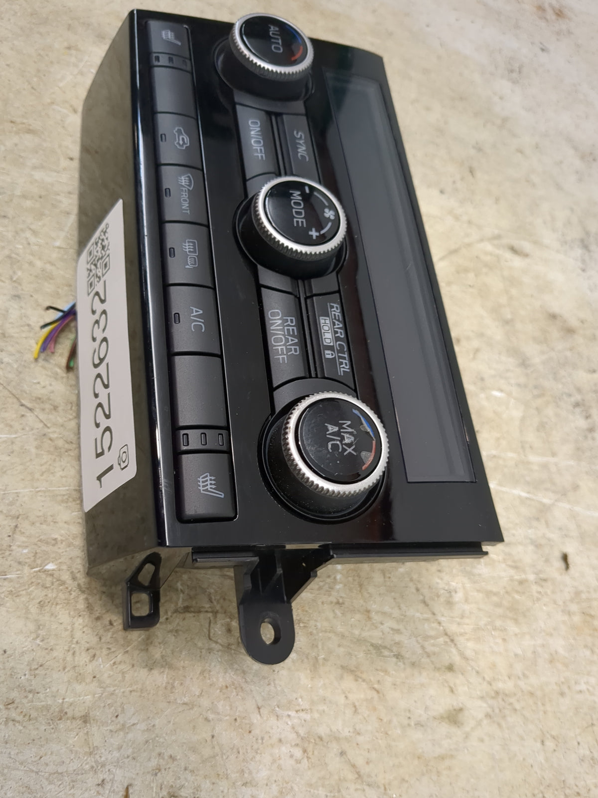 2019-2022 Subaru Ascent Climate Control Module Temperature AC/Heater Replacement P/N:72311XC01A Fits Fits 2019 2020 2021 202