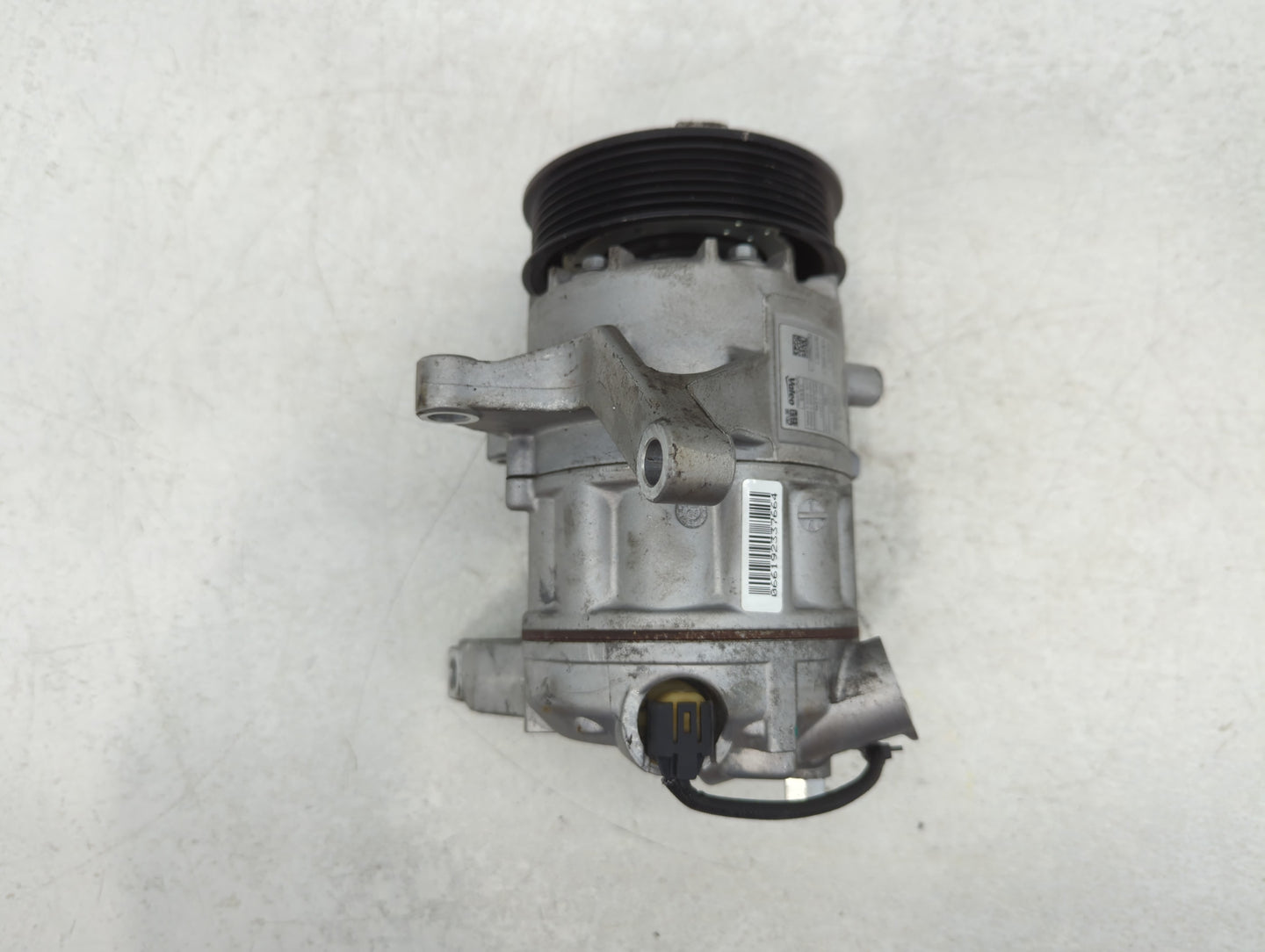 2022 Subaru Forester Air Conditioning A/c Ac Compressor Oem - Oemusedautoparts1.com