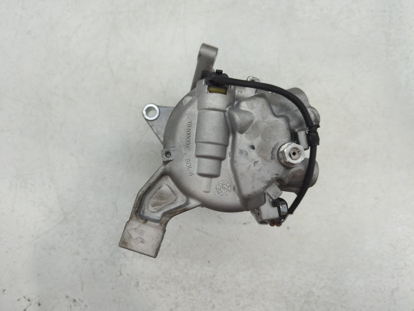 2022 Subaru Forester Air Conditioning A/c Ac Compressor Oem - Oemusedautoparts1.com