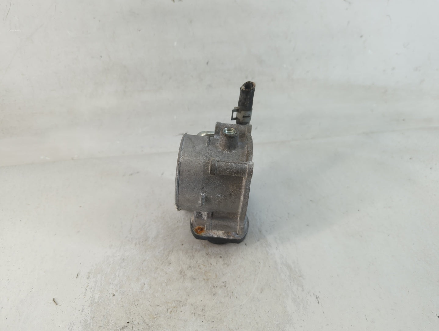 2020-2022 Subaru Forester Throttle Body P/N:16112AA520 Fits Fits 2020 2021 2022 OEM Used Auto Parts - Oemusedautoparts1.com
