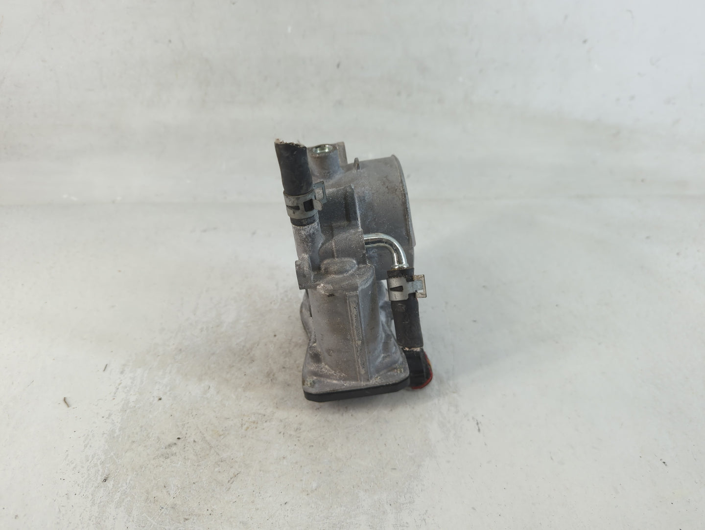 2020-2022 Subaru Forester Throttle Body P/N:16112AA520 Fits Fits 2020 2021 2022 OEM Used Auto Parts - Oemusedautoparts1.com