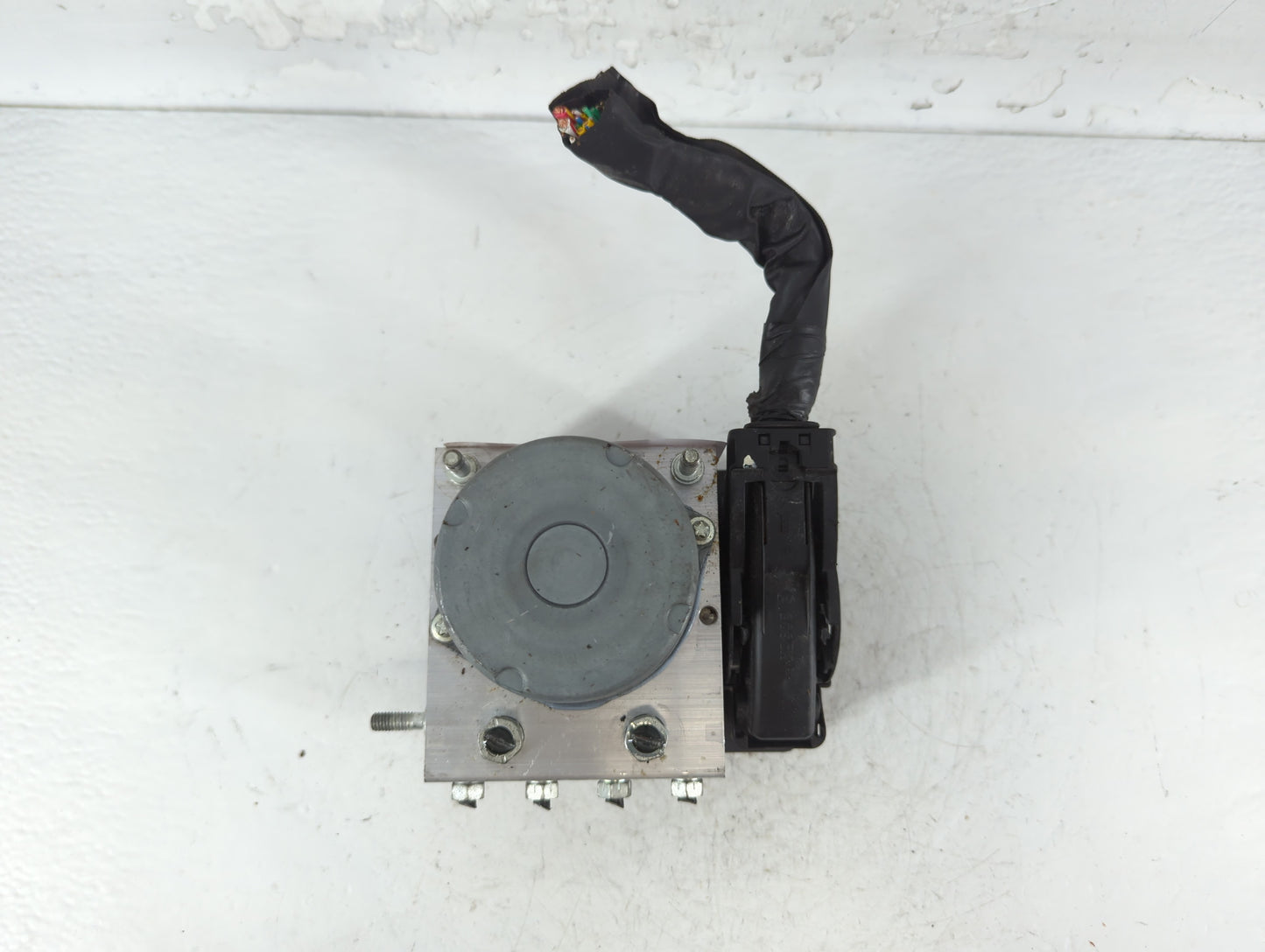 2022 Subaru Forester ABS Pump Control Module Replacement P/N:970 349 27536SJ140 Fits OEM Used Auto Parts - Oemusedautoparts1
