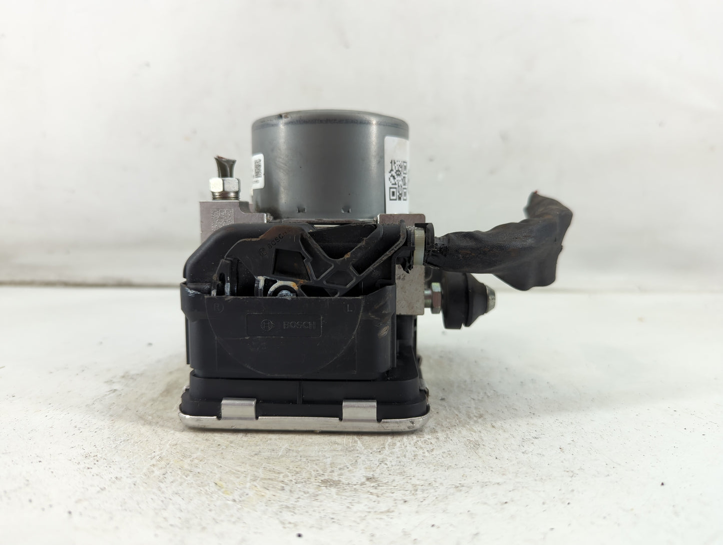 2022 Subaru Impreza ABS Pump Control Module Replacement P/N:27536FL15A Fits OEM Used Auto Parts - Oemusedautoparts1.com