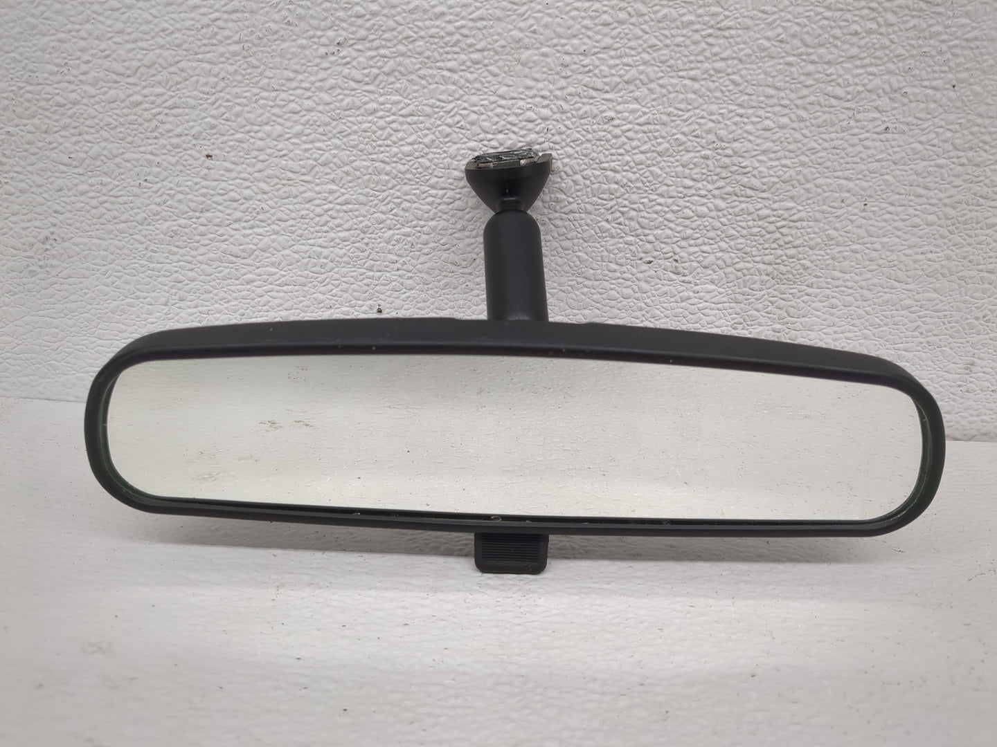 2017-2022 Subaru Impreza Interior Rear View Mirror Replacement OEM P/N:E8011681 Fits OEM Used Auto Parts - Oemusedautoparts1