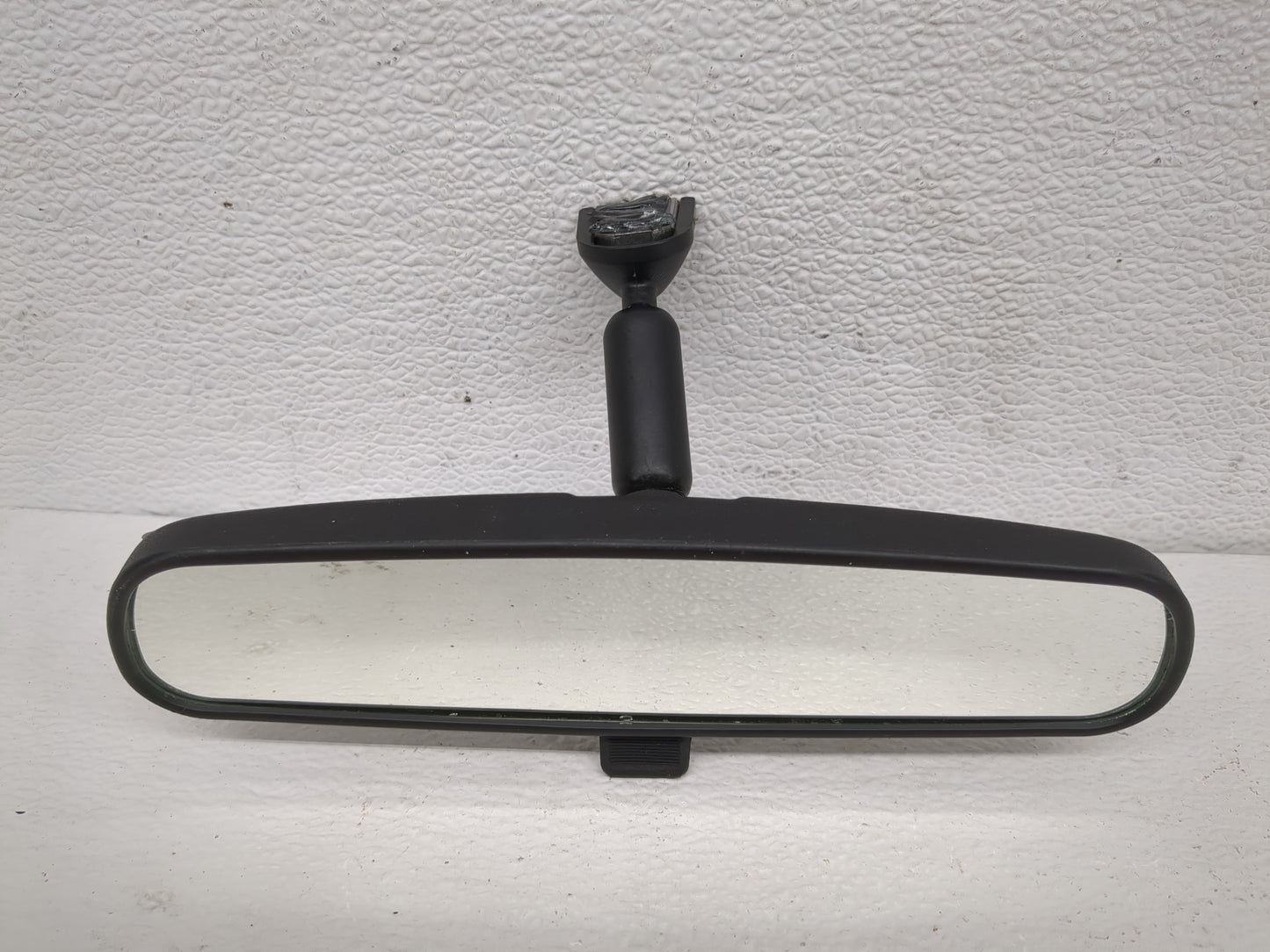 2017-2022 Subaru Impreza Interior Rear View Mirror Replacement OEM P/N:E8011681 Fits OEM Used Auto Parts - Oemusedautoparts1