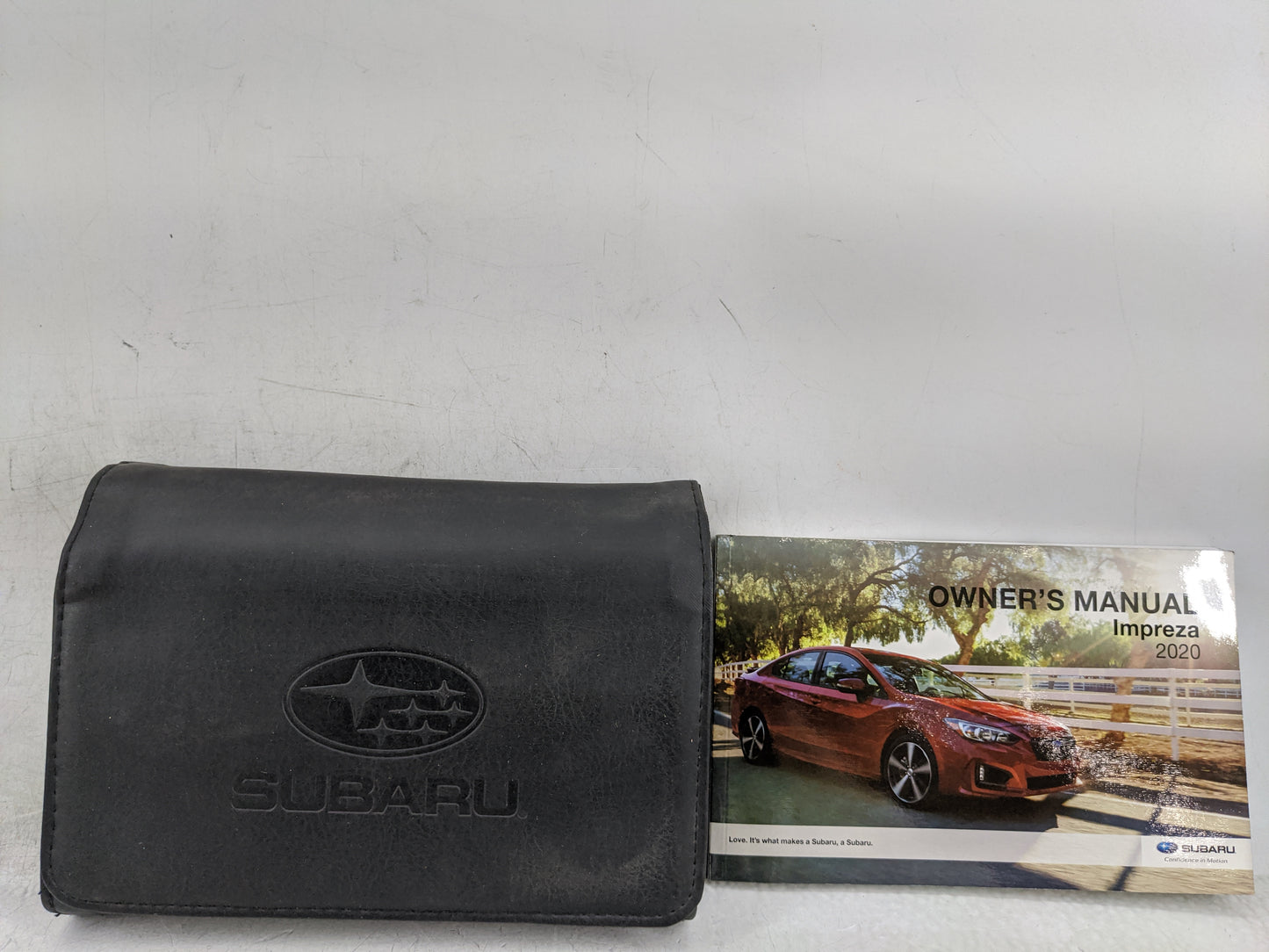 2022 Subaru Impreza Owners Manual Book Guide P/N:08103-9800 OEM Used Auto Parts - Oemusedautoparts1.com