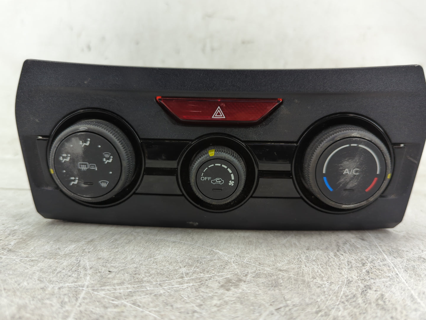 2017-2022 Subaru Impreza Climate Control Module Temperature AC/Heater Replacement P/N:72311FL51A AA016783-1342 Fits OEM Used
