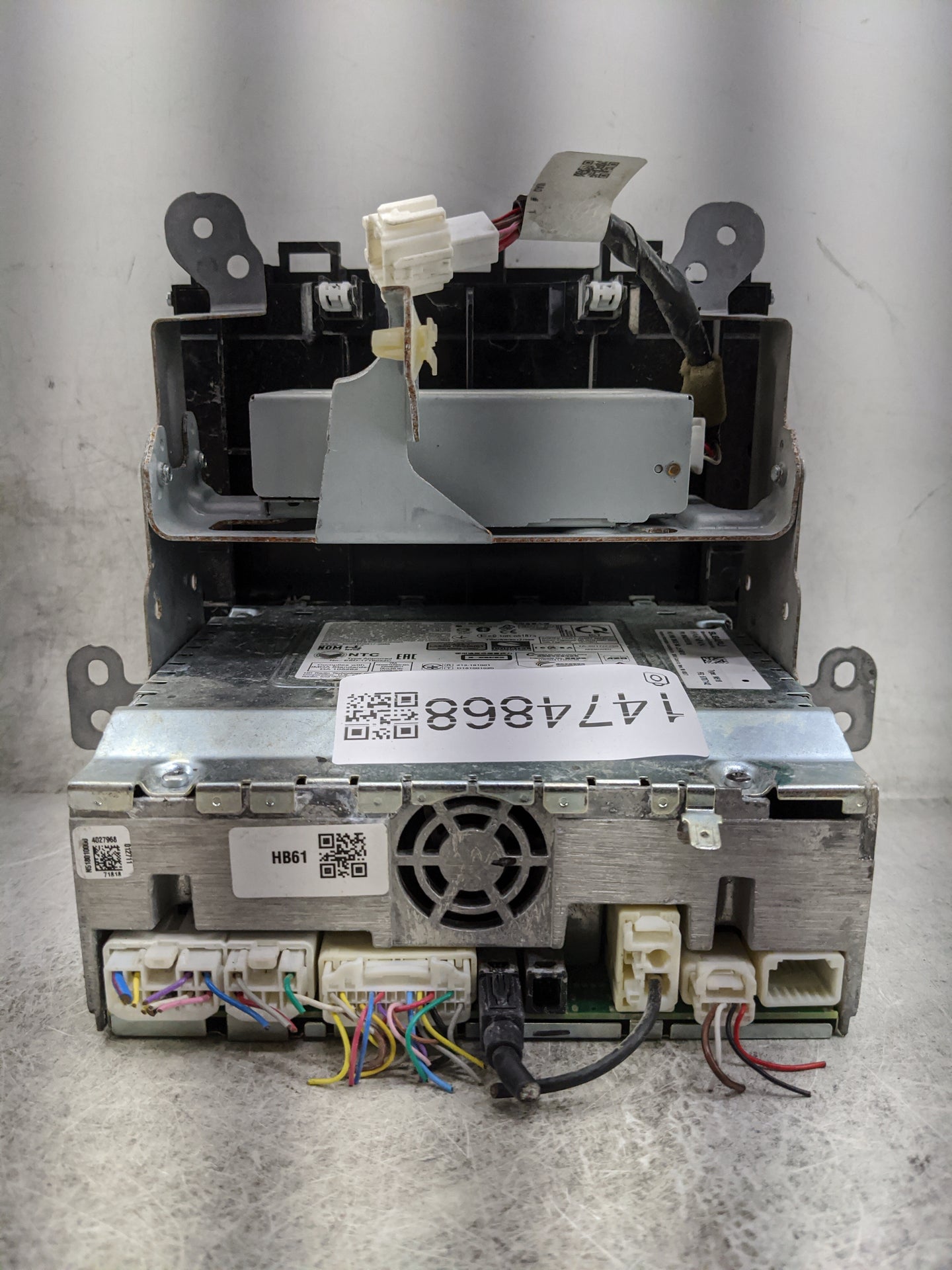 2022 Subaru Impreza Radio AM FM Cd Player Receiver Replacement P/N:82131FL01A 82133FL00A, EUV9SR098DH Fits OEM Used Auto Par