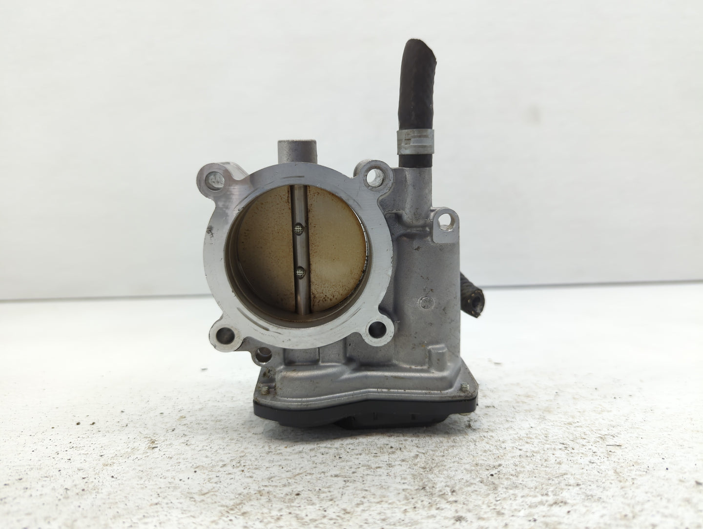 2017-2022 Subaru Impreza Throttle Body P/N:16112AA470 Fits Fits 2017 2018 2019 2020 2021 2022 OEM Used Auto Parts - Oemuseda