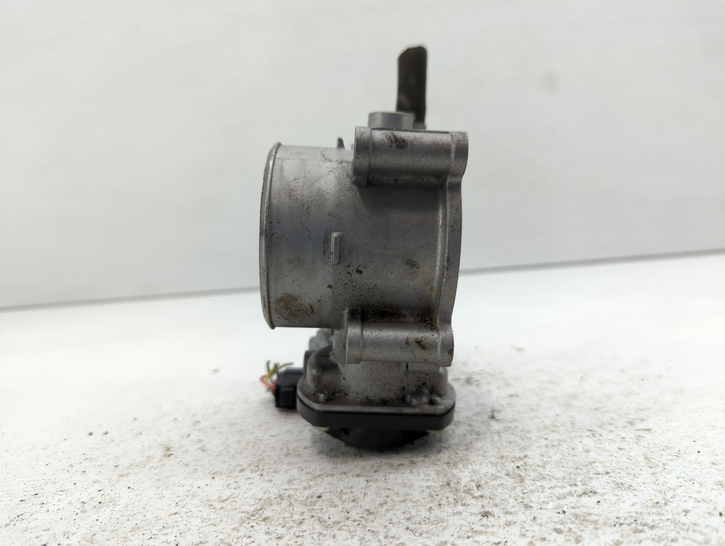 2017-2022 Subaru Impreza Throttle Body P/N:16112AA470 Fits Fits 2017 2018 2019 2020 2021 2022 OEM Used Auto Parts - Oemuseda