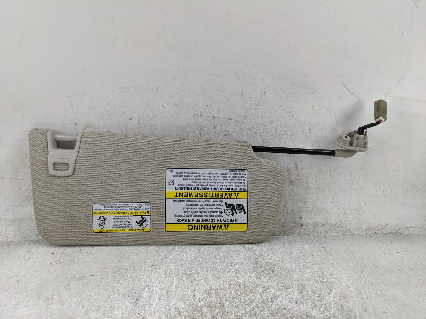 2022 Subaru Legacy Sun Visor Shade Replacement Driver Left Mirror Fits OEM Used Auto Parts - Oemusedautoparts1.com