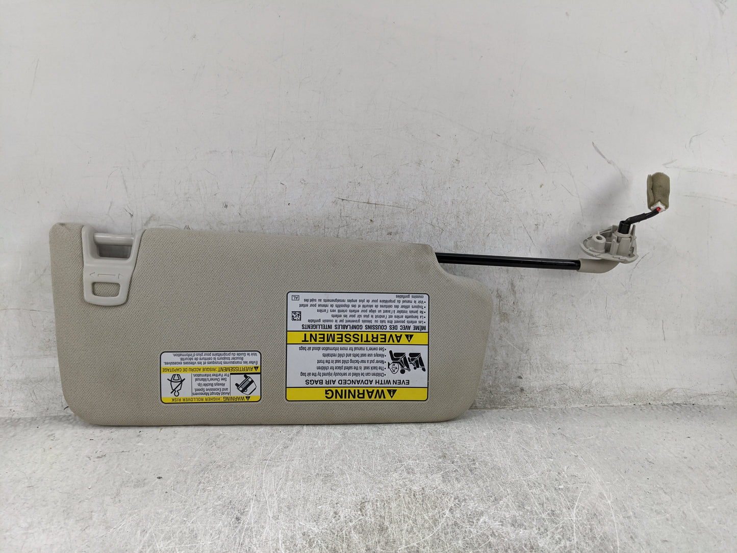 2022 Subaru Legacy Sun Visor Shade Replacement Driver Left Mirror Fits OEM Used Auto Parts - Oemusedautoparts1.com