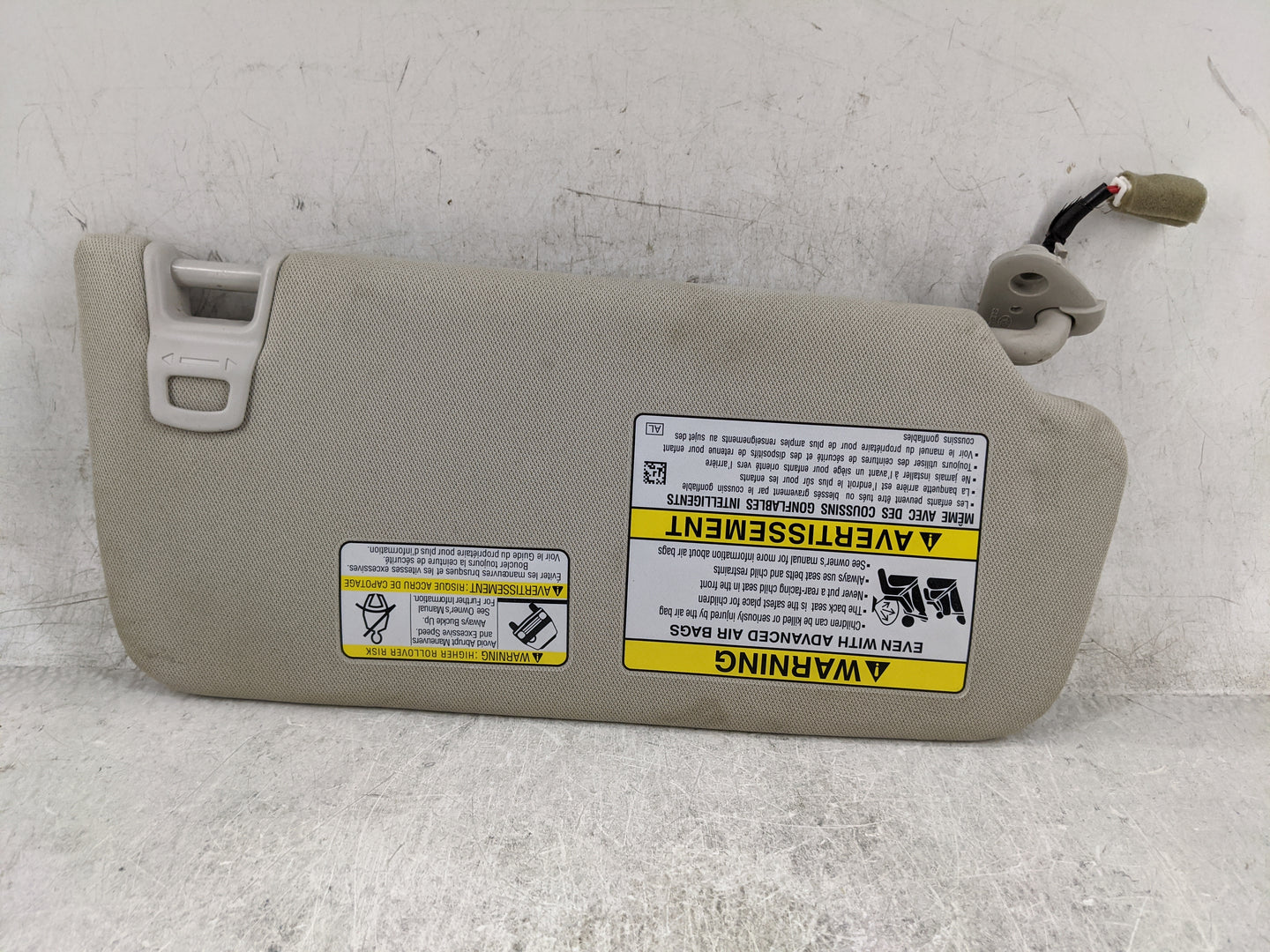 2022 Subaru Legacy Sun Visor Shade Replacement Driver Left Mirror Fits OEM Used Auto Parts - Oemusedautoparts1.com