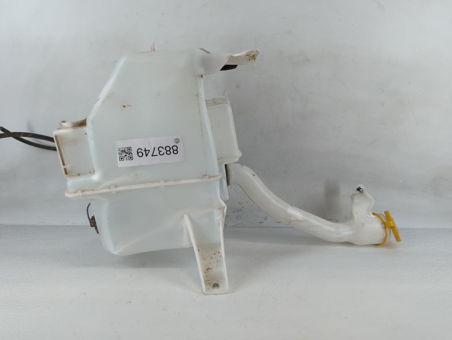 2022 Subaru Legacy Windshield Washer Fluid Reservoir Bottle Oem - Oemusedautoparts1.com