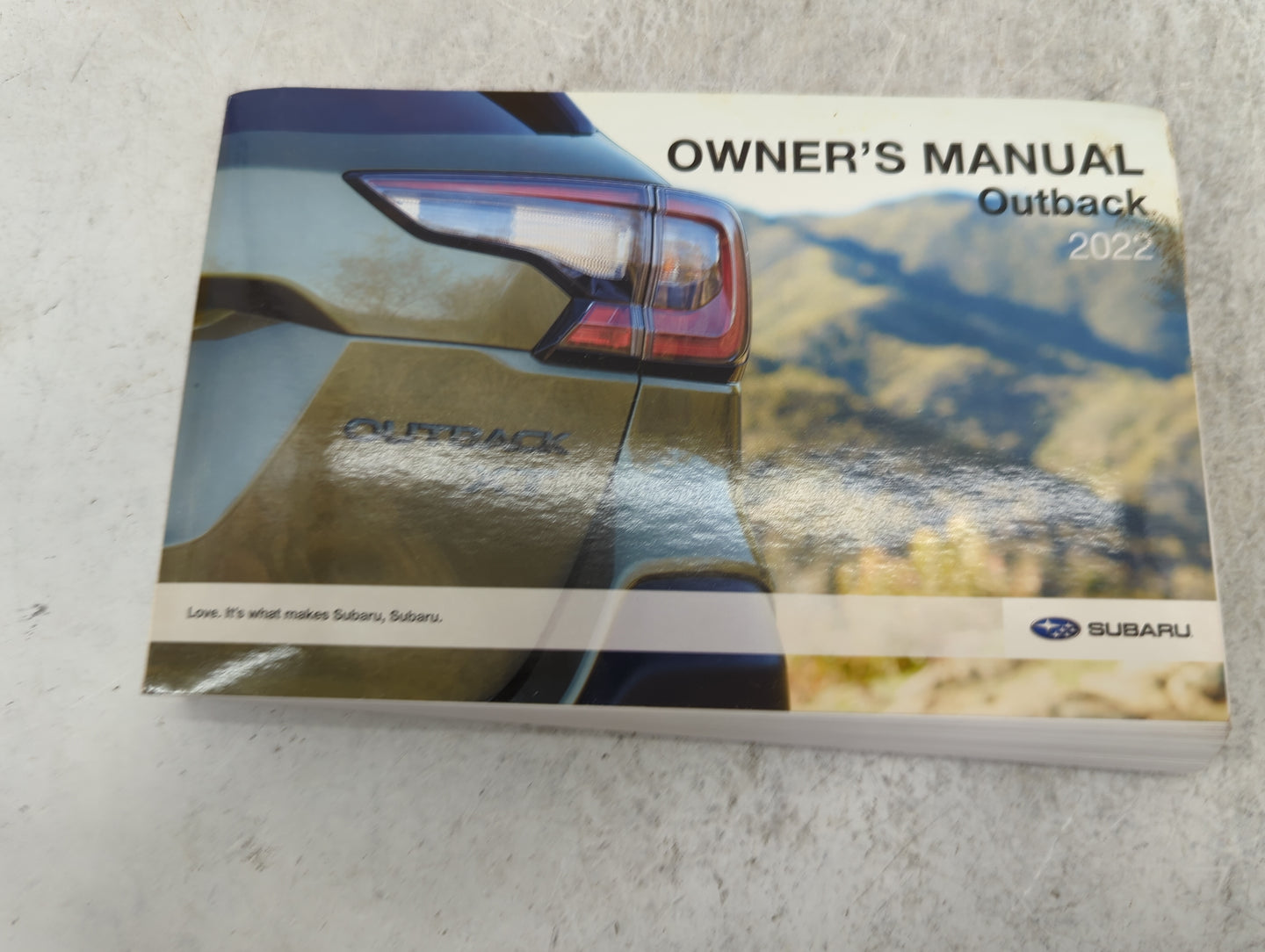 2022 Subaru Outback Owners Manual Book Guide P/N:A2610BE-A MSA5M2204A, MSA5M2222A, B1163BE-A OEM Used Auto Parts - Oemusedau
