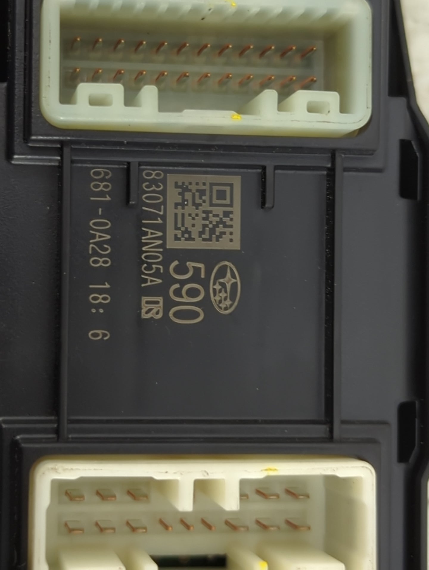2022 Subaru Outback Master Power Window Switch Replacement Driver Side Left P/N:83071AN05A Fits Fits 2020 2021 OEM Used Auto