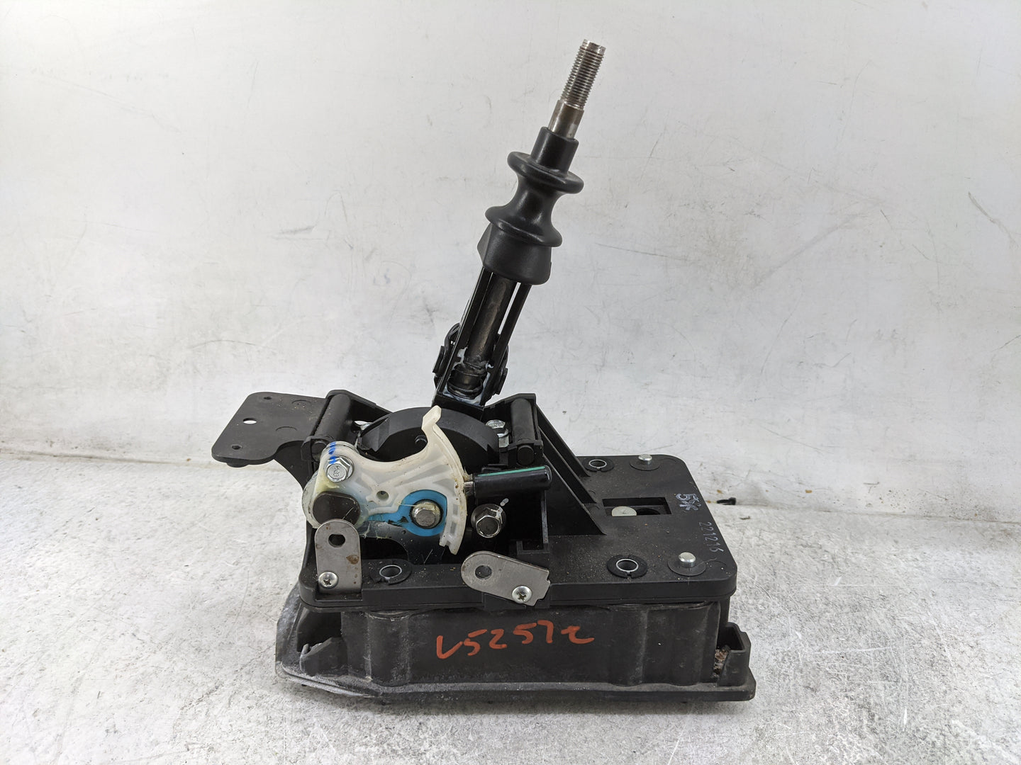2022 Subaru Wrx Floor Console Assembly Shifter - Oemusedautoparts1.com