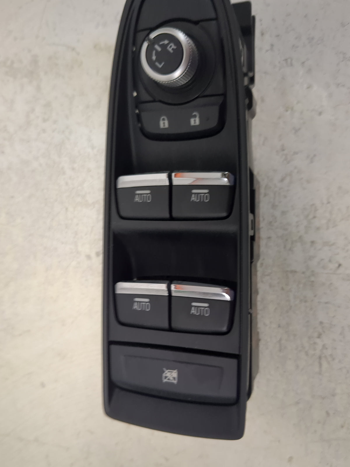 2022 Subaru Wrx Master Power Window Switch Replacement Driver Side Left P/N:83071VC060 Fits OEM Used Auto Parts - Oemusedaut