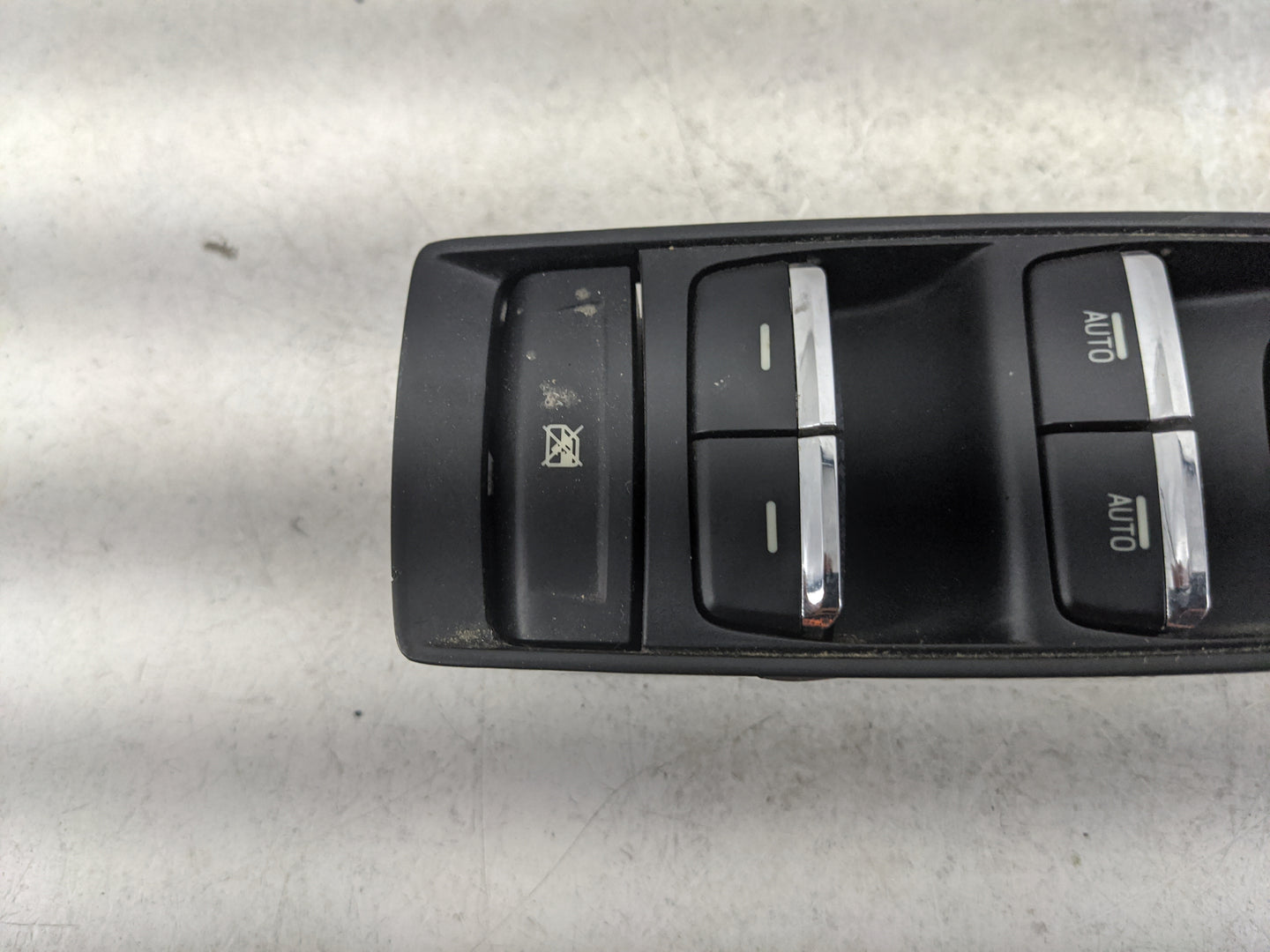 2022 Subaru Xv Master Power Window Switch Replacement Driver Side Left P/N:83071FL690 Fits OEM Used Auto Parts - Oemusedauto