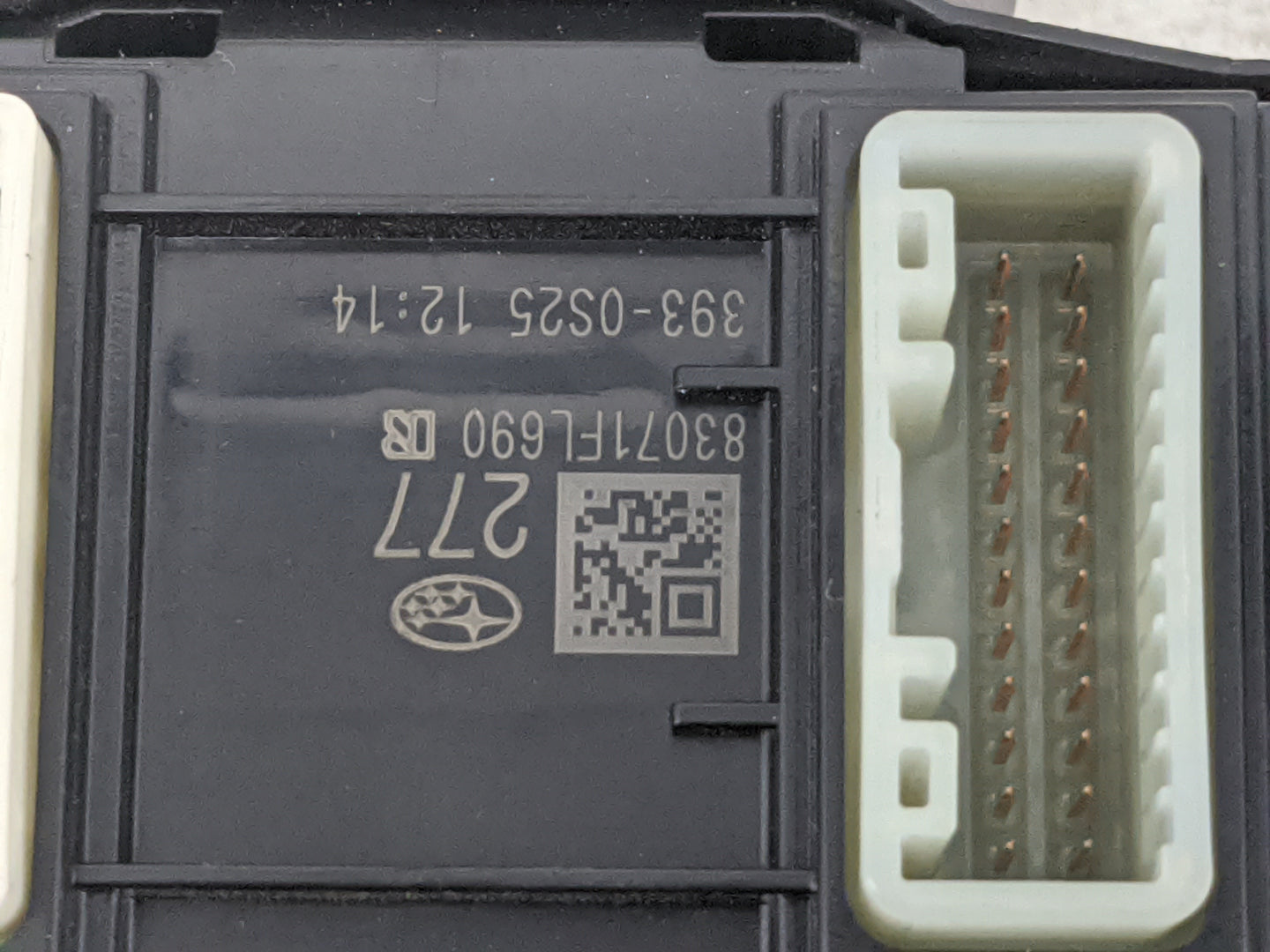 2022 Subaru Xv Master Power Window Switch Replacement Driver Side Left P/N:83071FL690 Fits OEM Used Auto Parts - Oemusedauto