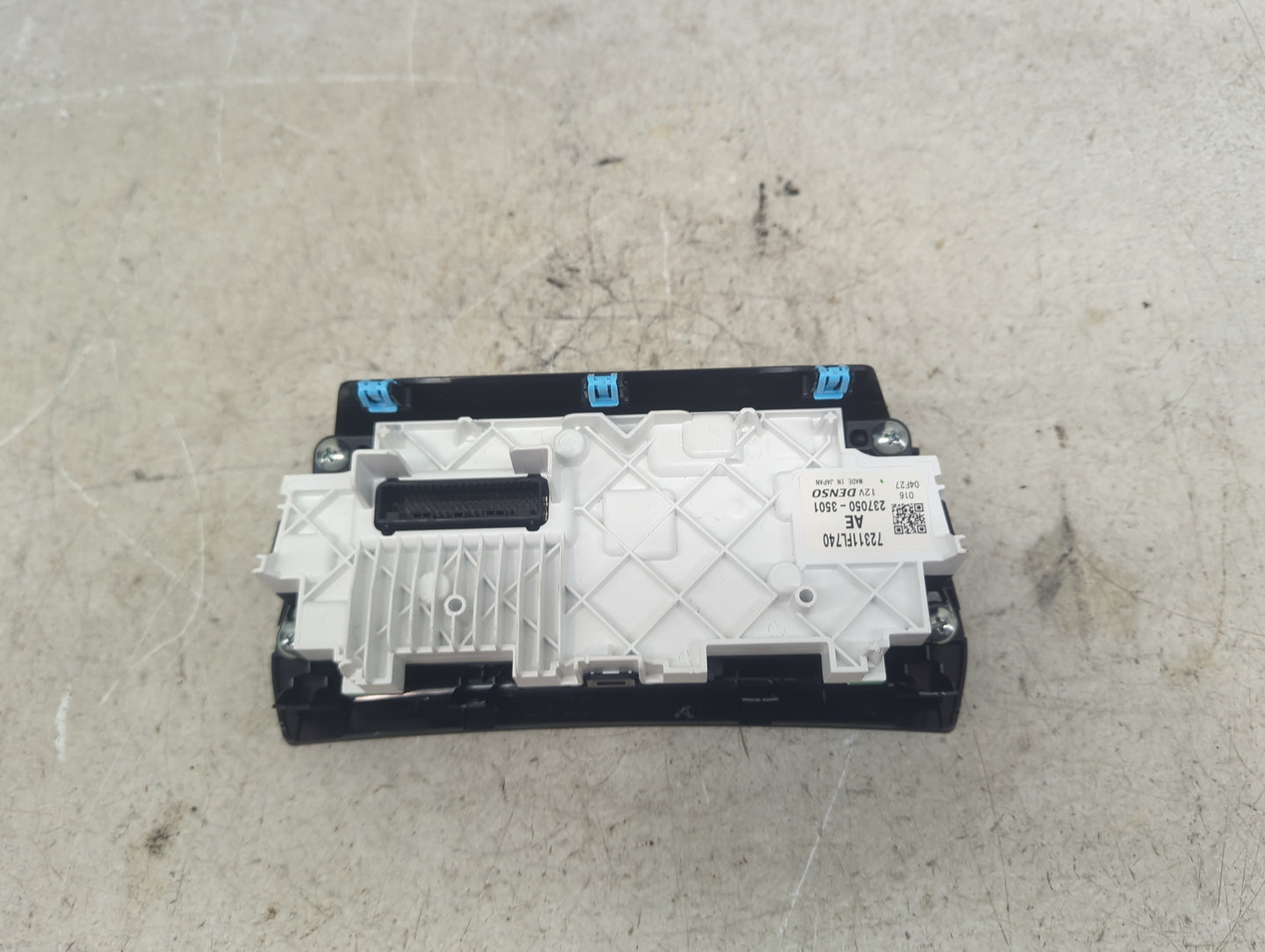 2022 Subaru Xv Climate Control Module Temperature AC/Heater Replacement P/N:72311FL740 237050-3501 Fits OEM Used Auto Parts 
