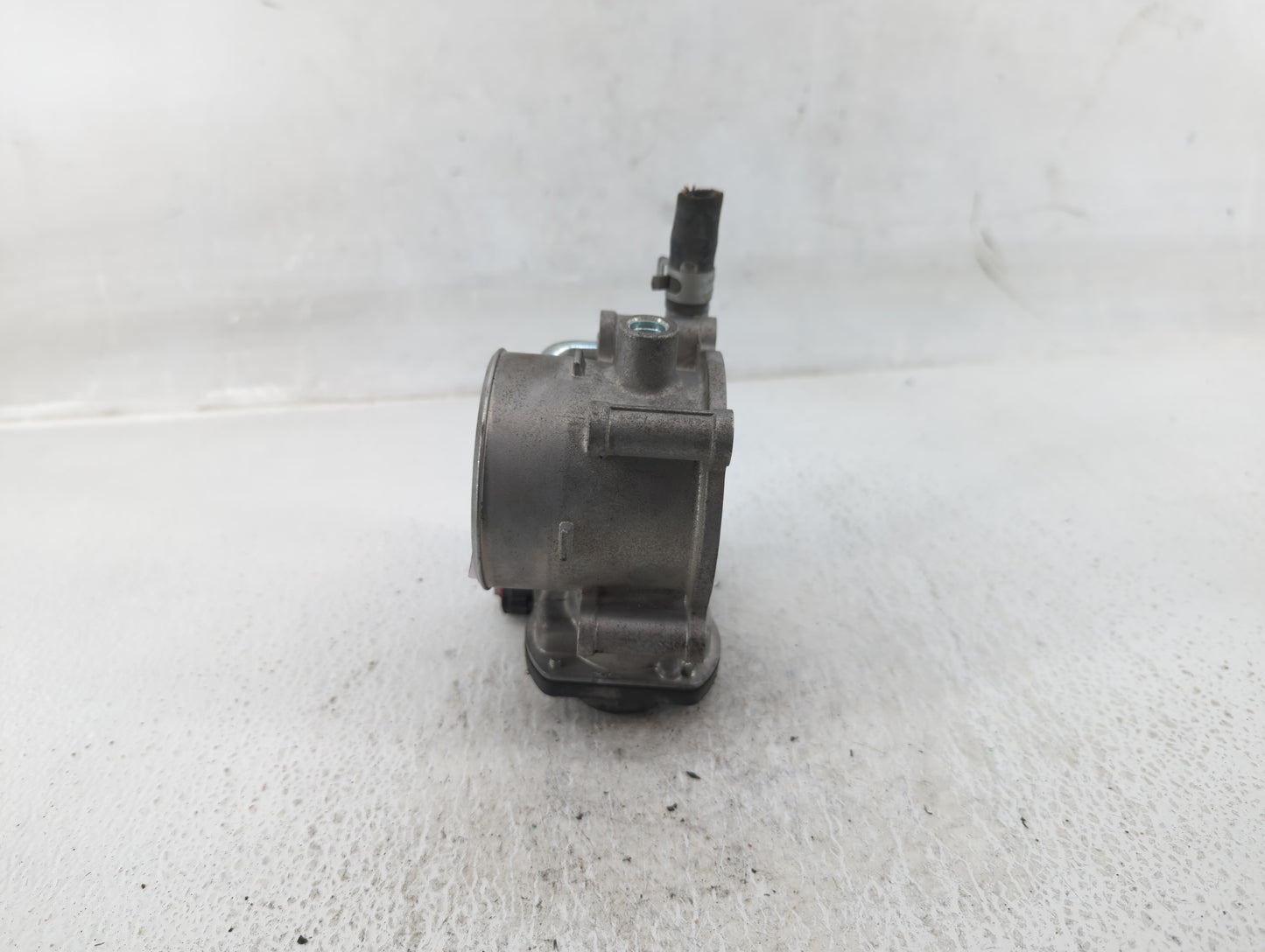 2022 Subaru Xv Throttle Body P/N:16112AA470 Fits Fits 2017 2018 2019 2020 2021 OEM Used Auto Parts - Oemusedautoparts1.com