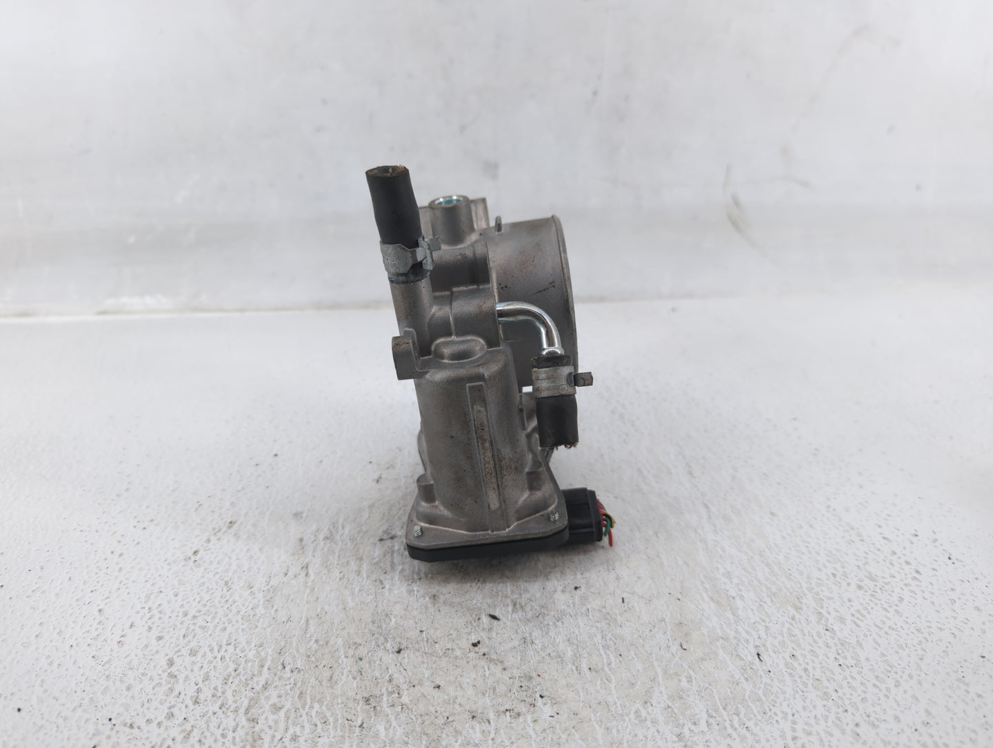 2022 Subaru Xv Throttle Body P/N:16112AA470 Fits Fits 2017 2018 2019 2020 2021 OEM Used Auto Parts - Oemusedautoparts1.com