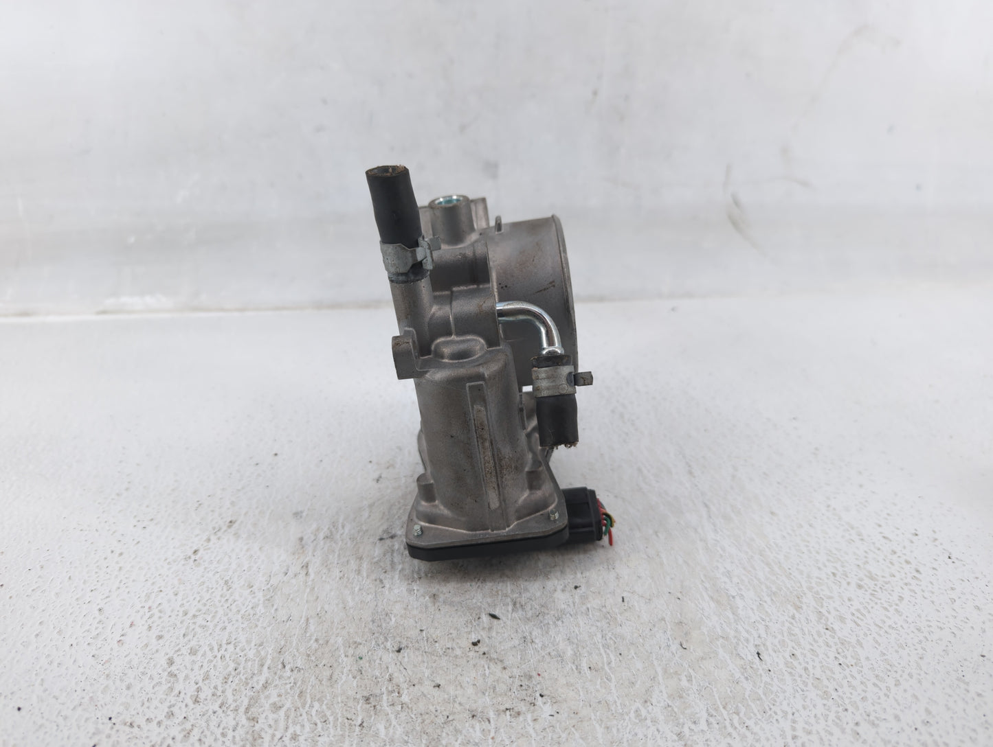 2022 Subaru Xv Throttle Body P/N:16112AA470 Fits Fits 2017 2018 2019 2020 2021 OEM Used Auto Parts - Oemusedautoparts1.com