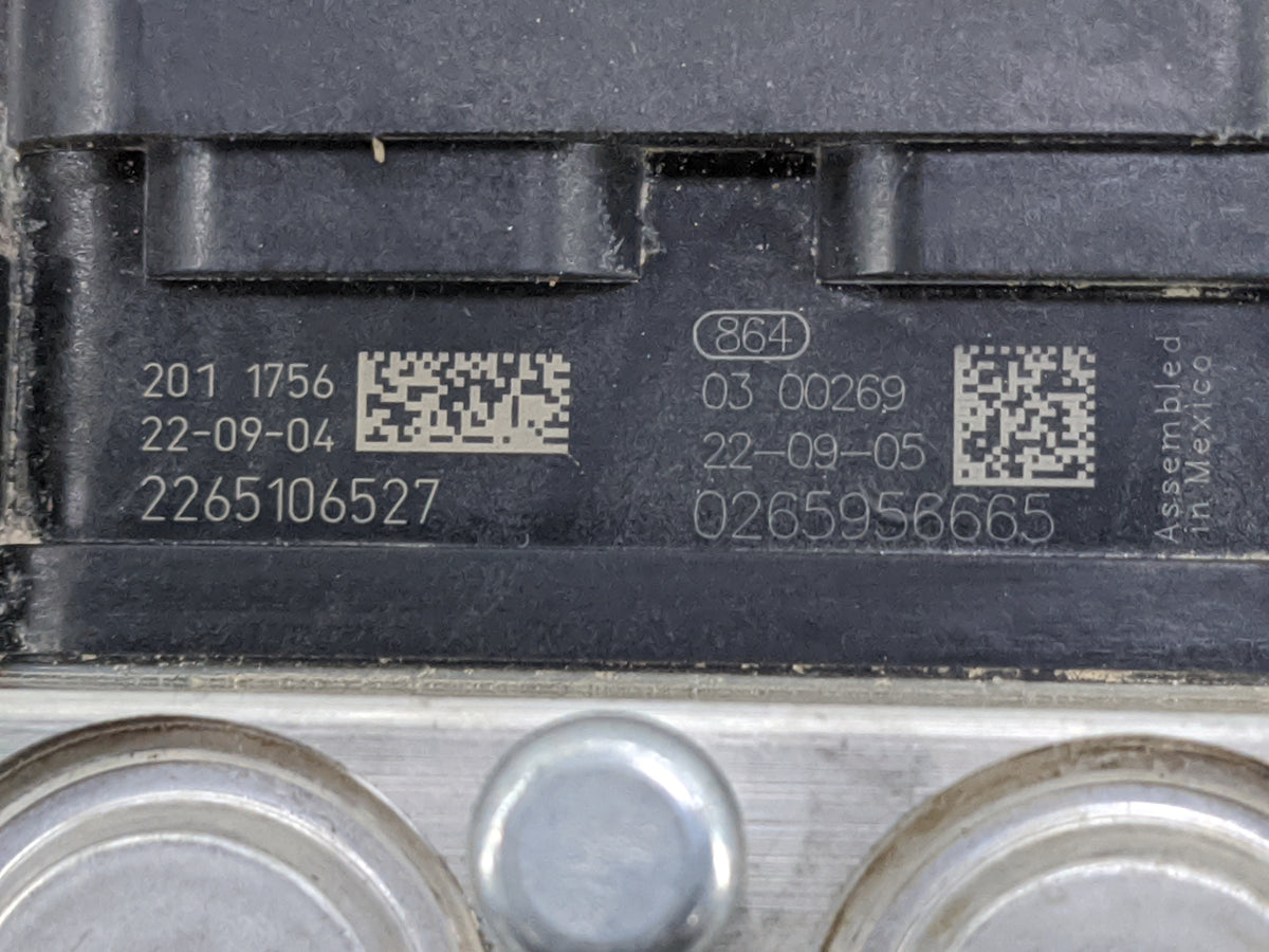 2022 Tesla Model 3 ABS Pump Control Module Replacement P/N:1044745-00-B 0265956665, 0265257793 Fits OEM Used Auto Parts - Oe