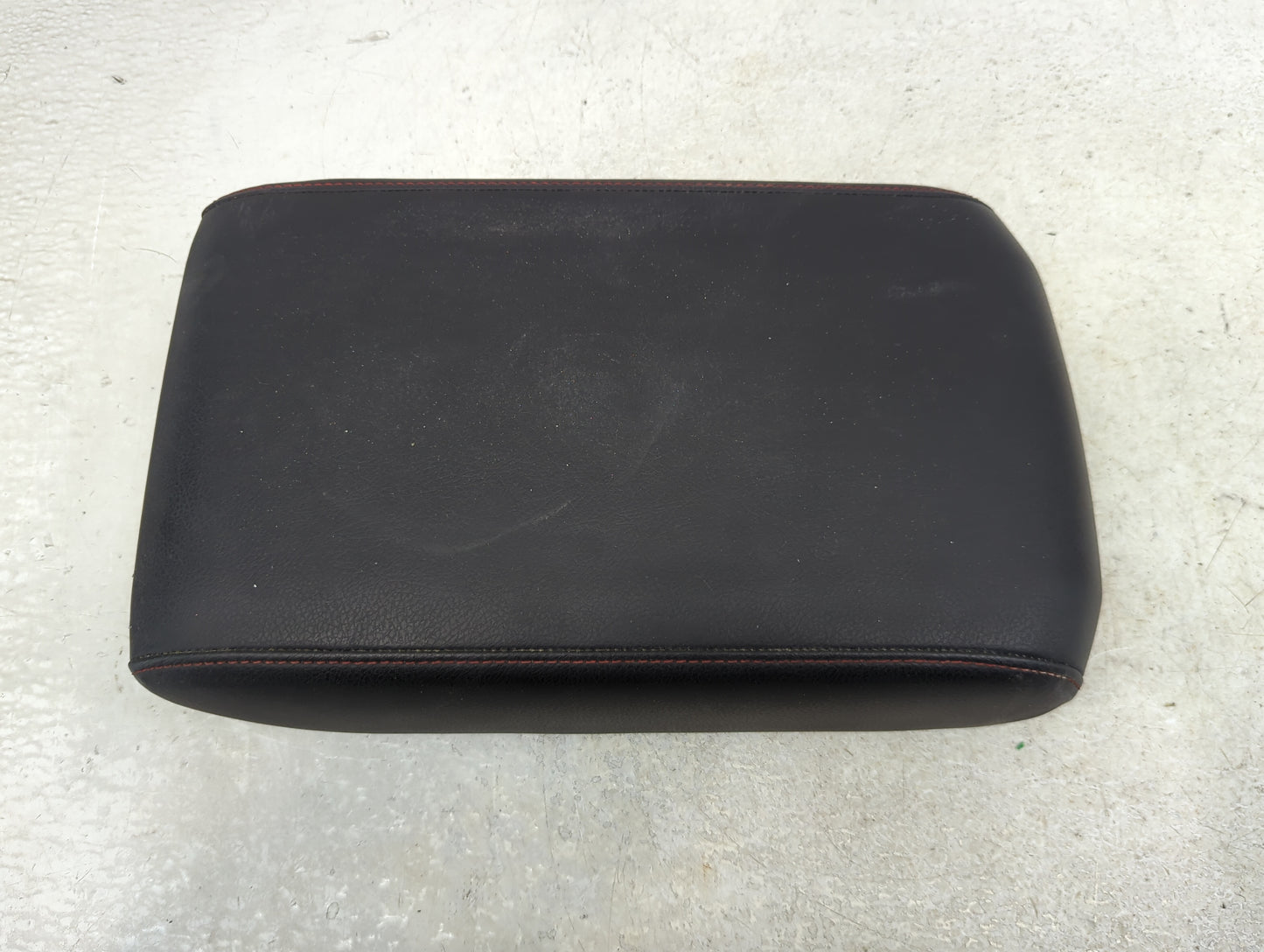 2022 Toyota 4runner Center Console Armrest Cover Lid Fits OEM Used Auto Parts - Oemusedautoparts1.com
