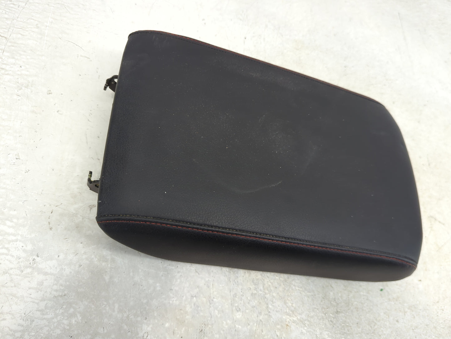 2022 Toyota 4runner Center Console Armrest Cover Lid Fits OEM Used Auto Parts - Oemusedautoparts1.com