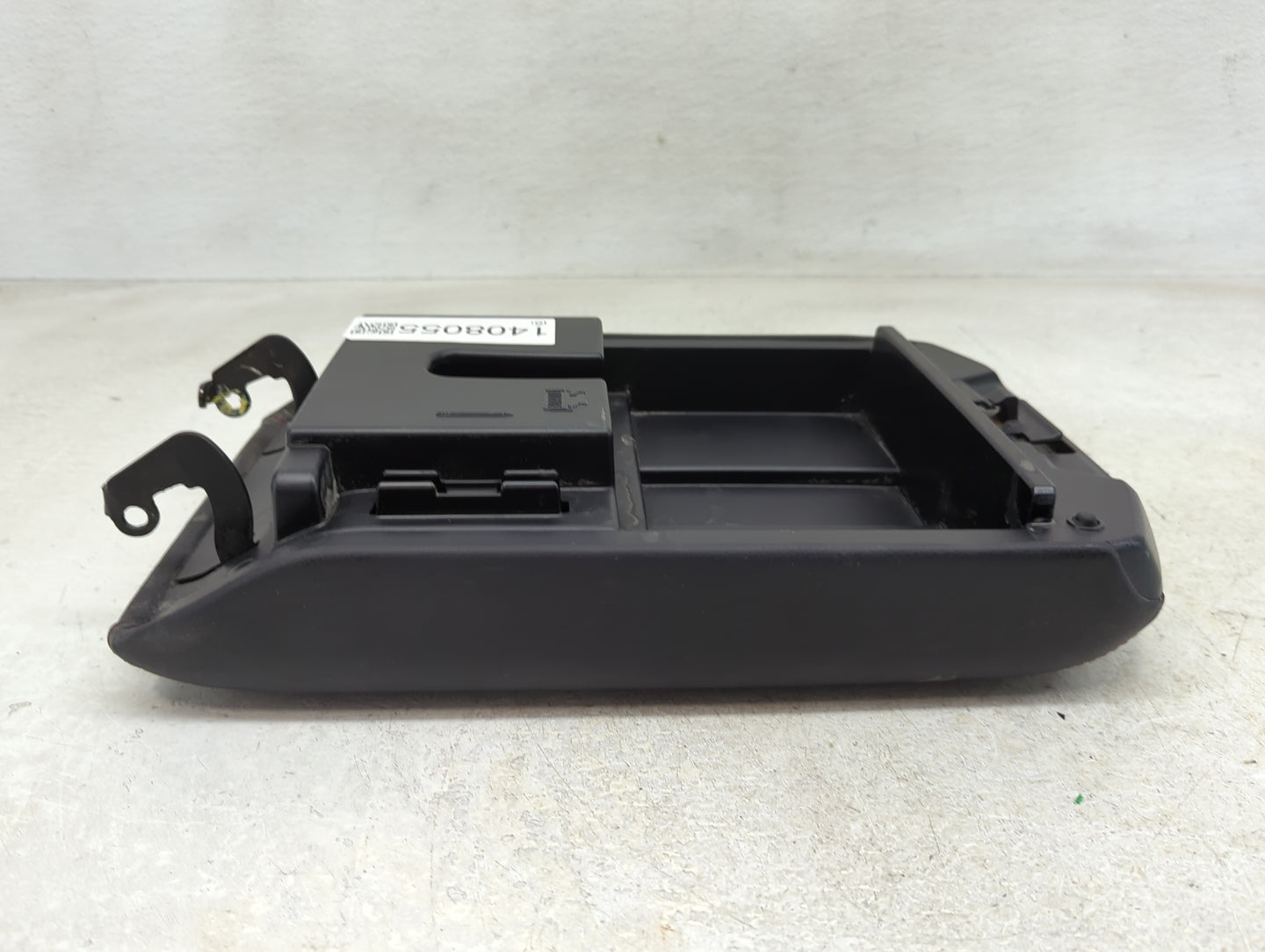 2022 Toyota 4runner Center Console Armrest Cover Lid Fits OEM Used Auto Parts - Oemusedautoparts1.com