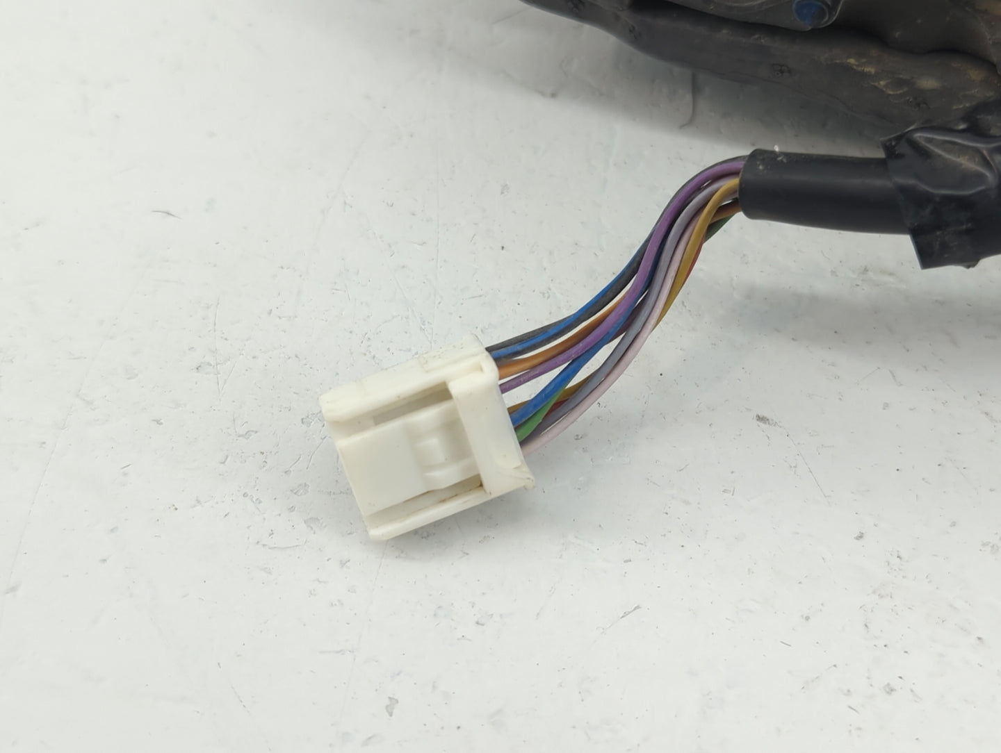2019-2022 Toyota C-Hr Passenger Side View Mirror - Right Door Mirror OEM Used - Oemusedautoparts1.com