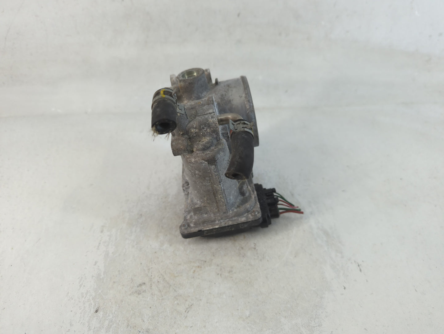 2018-2022 Toyota C-Hr Throttle Body P/N:22030-37040 Fits Fits 2013 2014 2018 2019 2020 2021 2022 OEM Used Auto Parts - Oemus