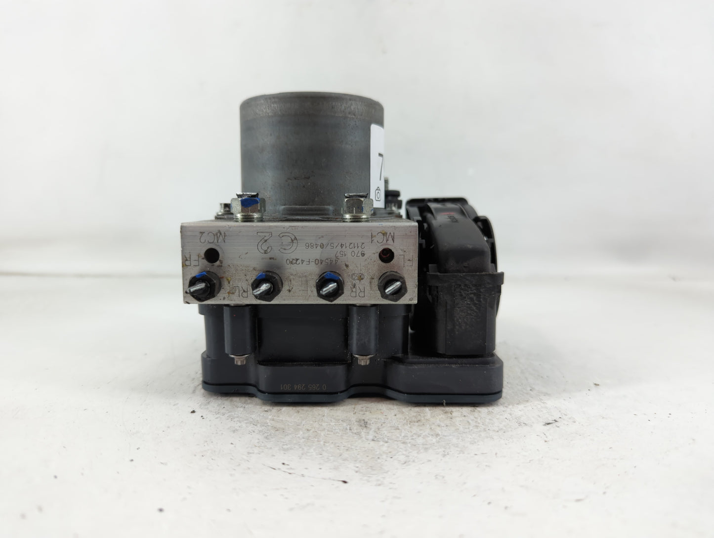 2020-2022 Toyota C-Hr ABS Pump Control Module Replacement P/N:44540-F4220 Fits Fits 2020 2021 2022 OEM Used Auto Parts - Oem