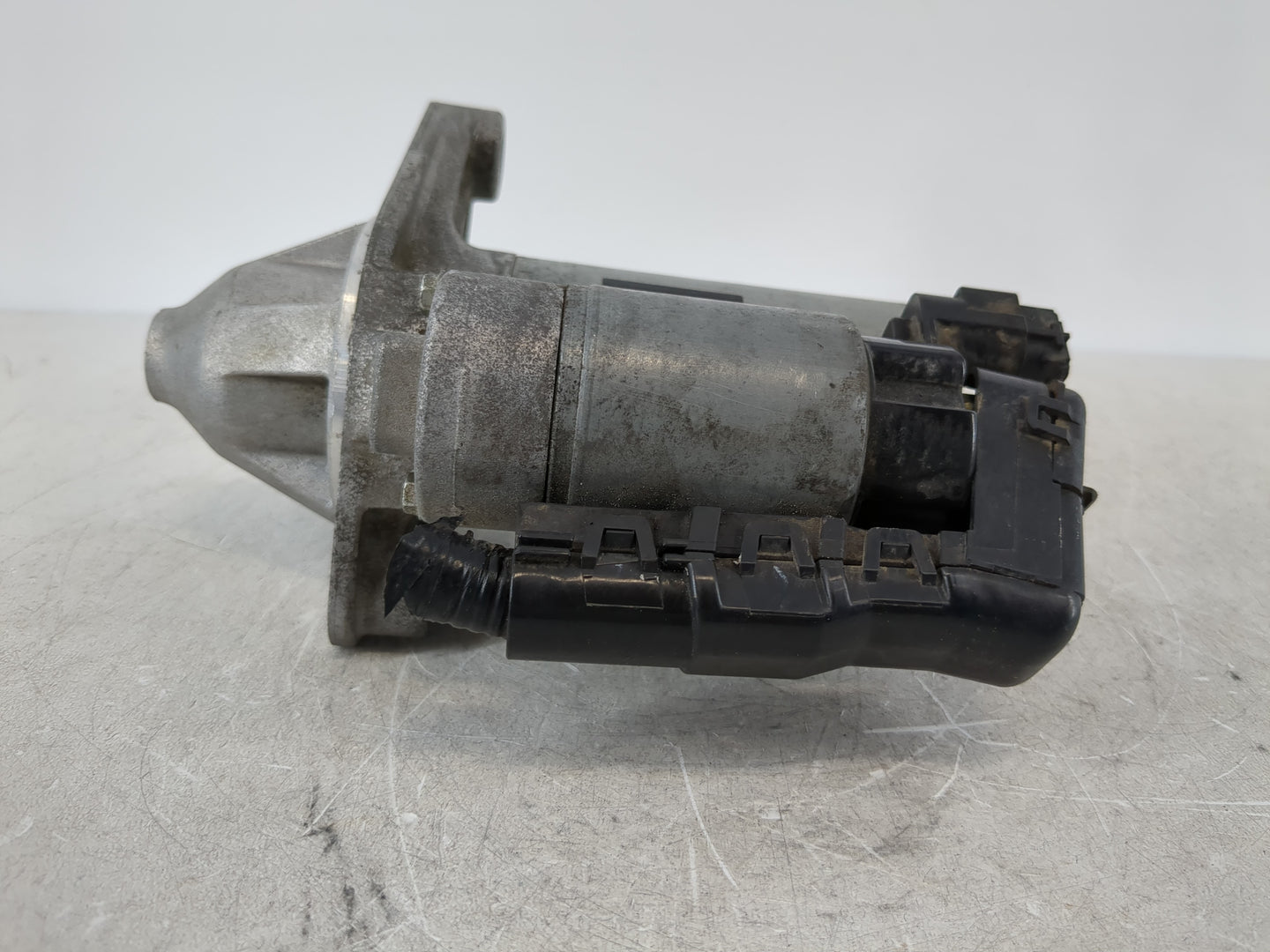 2018-2022 Toyota Camry Car Starter Motor Solenoid OEM P/N:438000-6060 28100-F0060 Fits Fits 2018 2019 2020 2021 2022 OEM Use