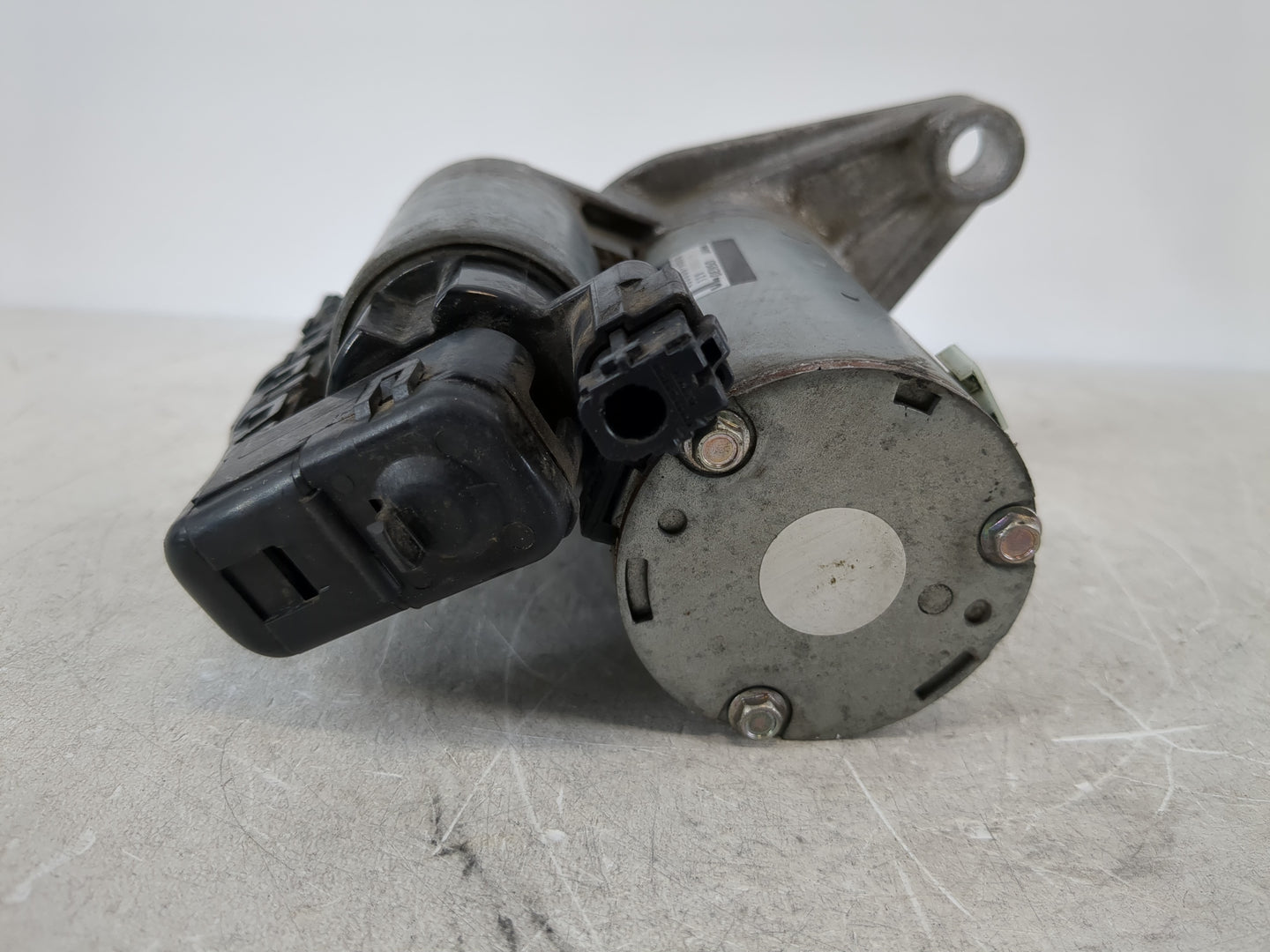 2018-2022 Toyota Camry Car Starter Motor Solenoid OEM P/N:438000-6060 28100-F0060 Fits Fits 2018 2019 2020 2021 2022 OEM Use