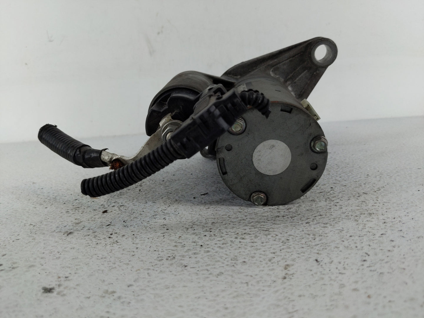 2018-2022 Toyota Camry Car Starter Motor Solenoid OEM P/N:28100-F0060 438000-6060 Fits Fits 2018 2019 2020 2021 2022 OEM Use
