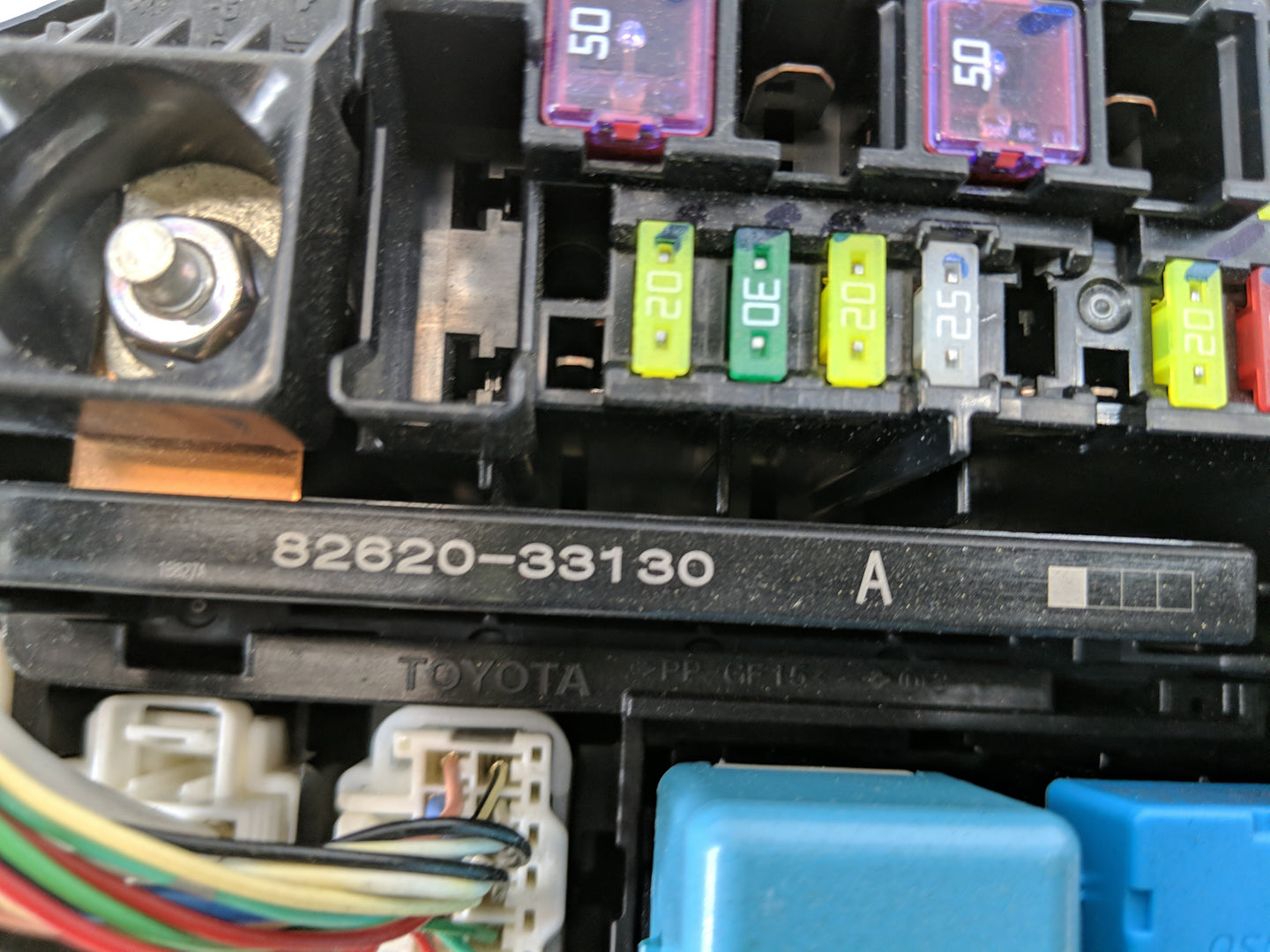 2018-2022 Toyota Camry Fusebox Fuse Box Panel Relay Module P/N:82620-33130 Fits Fits 2018 2019 2020 2021 2022 OEM Used Auto 