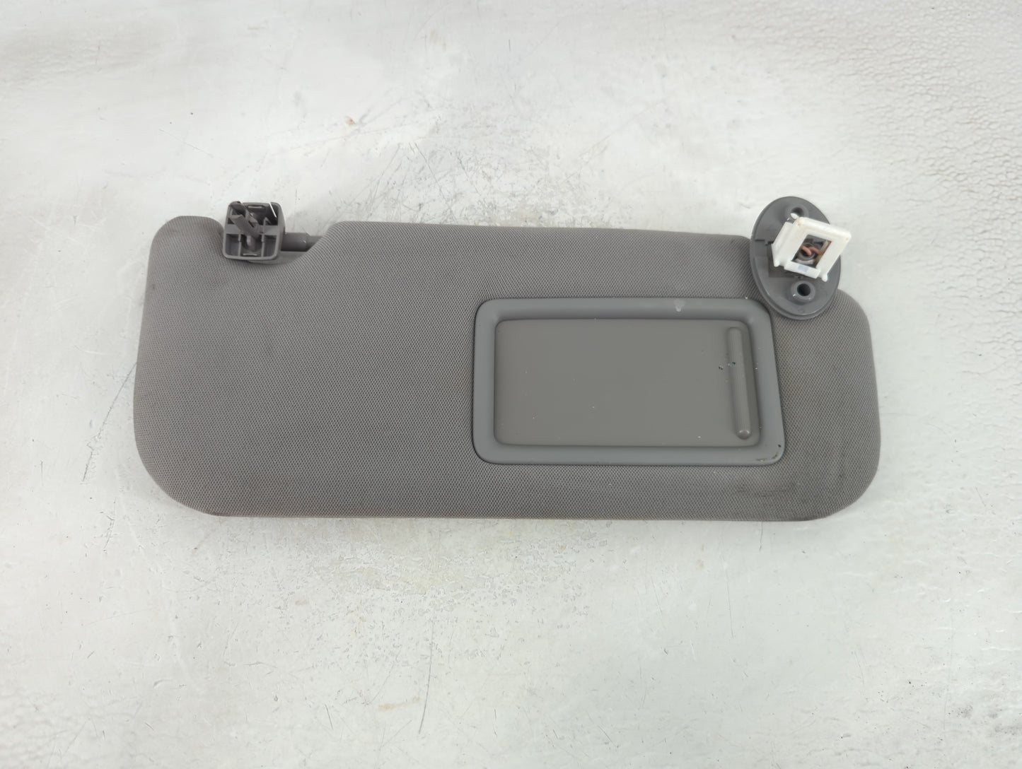 2018-2022 Toyota Camry Sun Visor Shade Replacement Passenger Right Mirror Fits Fits 2018 2019 2020 2021 2022 OEM Used Auto P